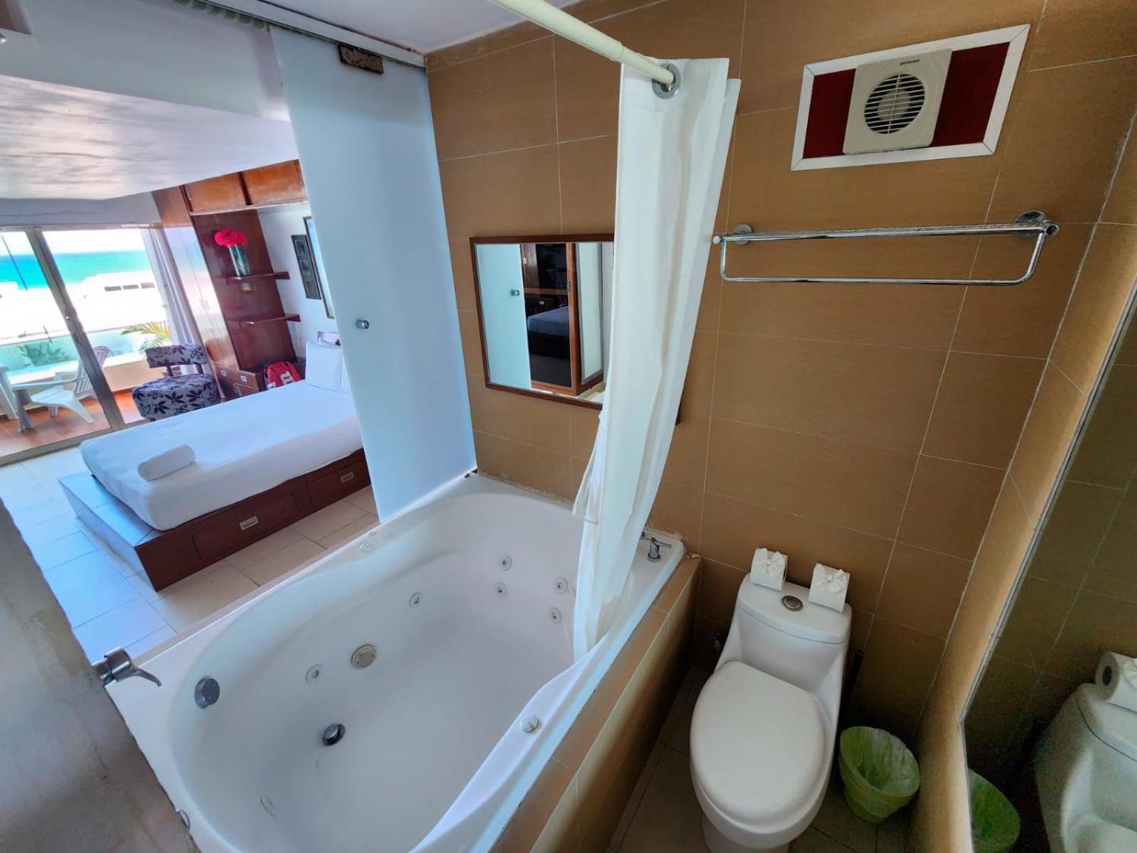 Beachfront apartments Cancun