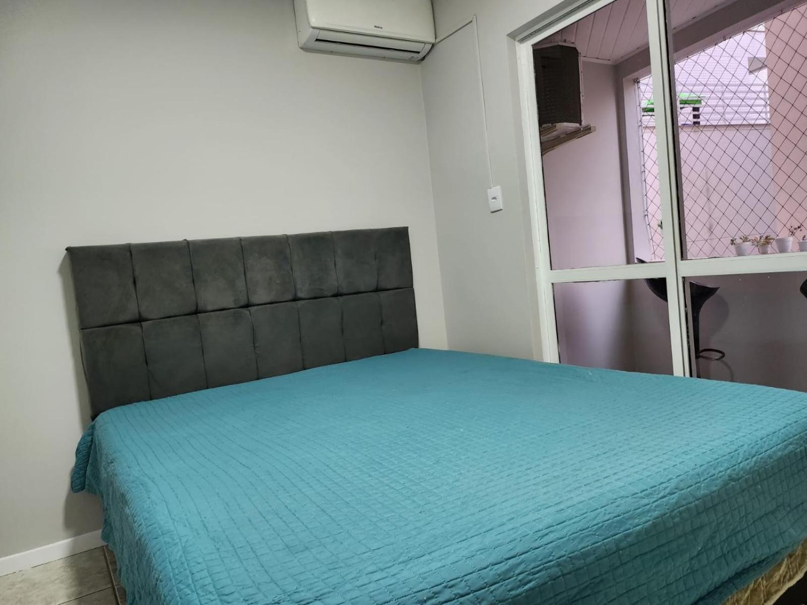 Apartamento pé na Areia