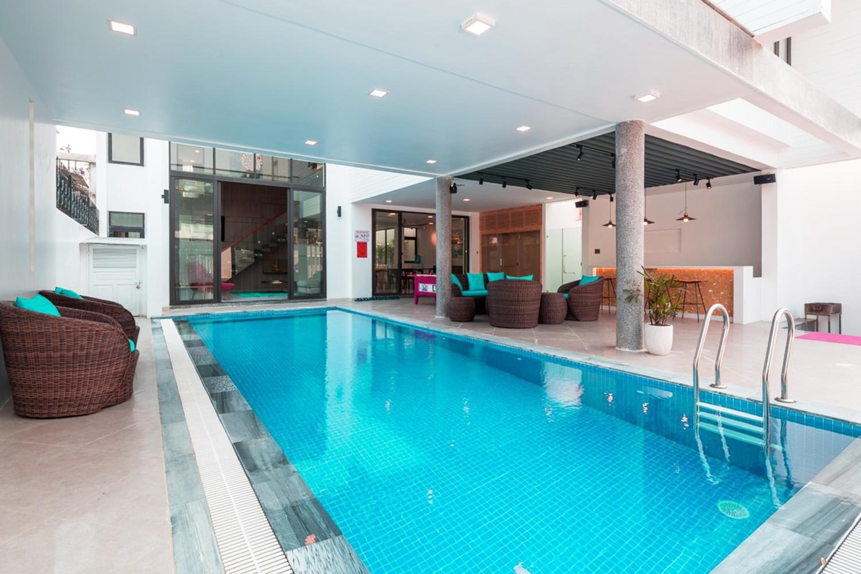 Charming Luxury Beach Villa Da Nang view 2