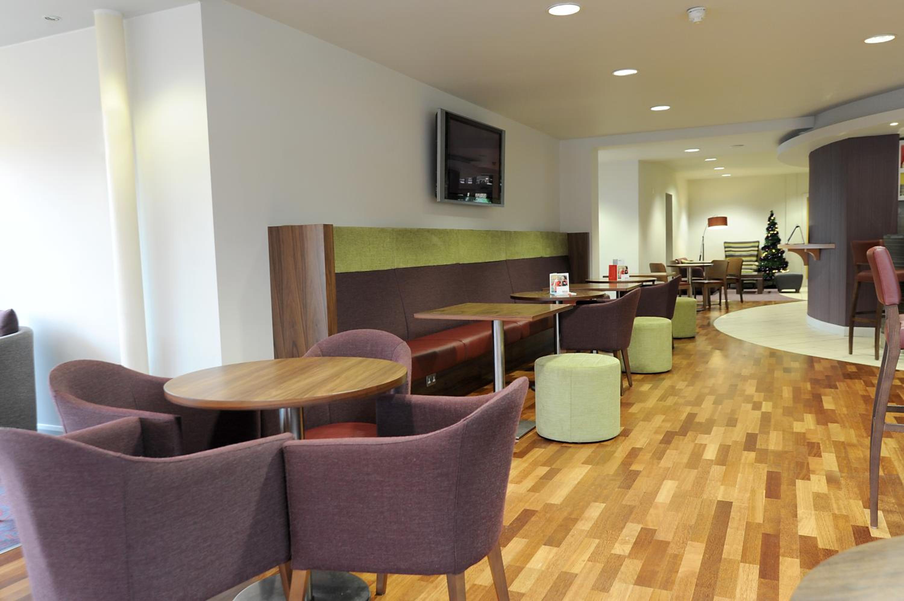 Walsall Vacations - Park Inn by Radisson Birmingham Walsall - Property Image 12