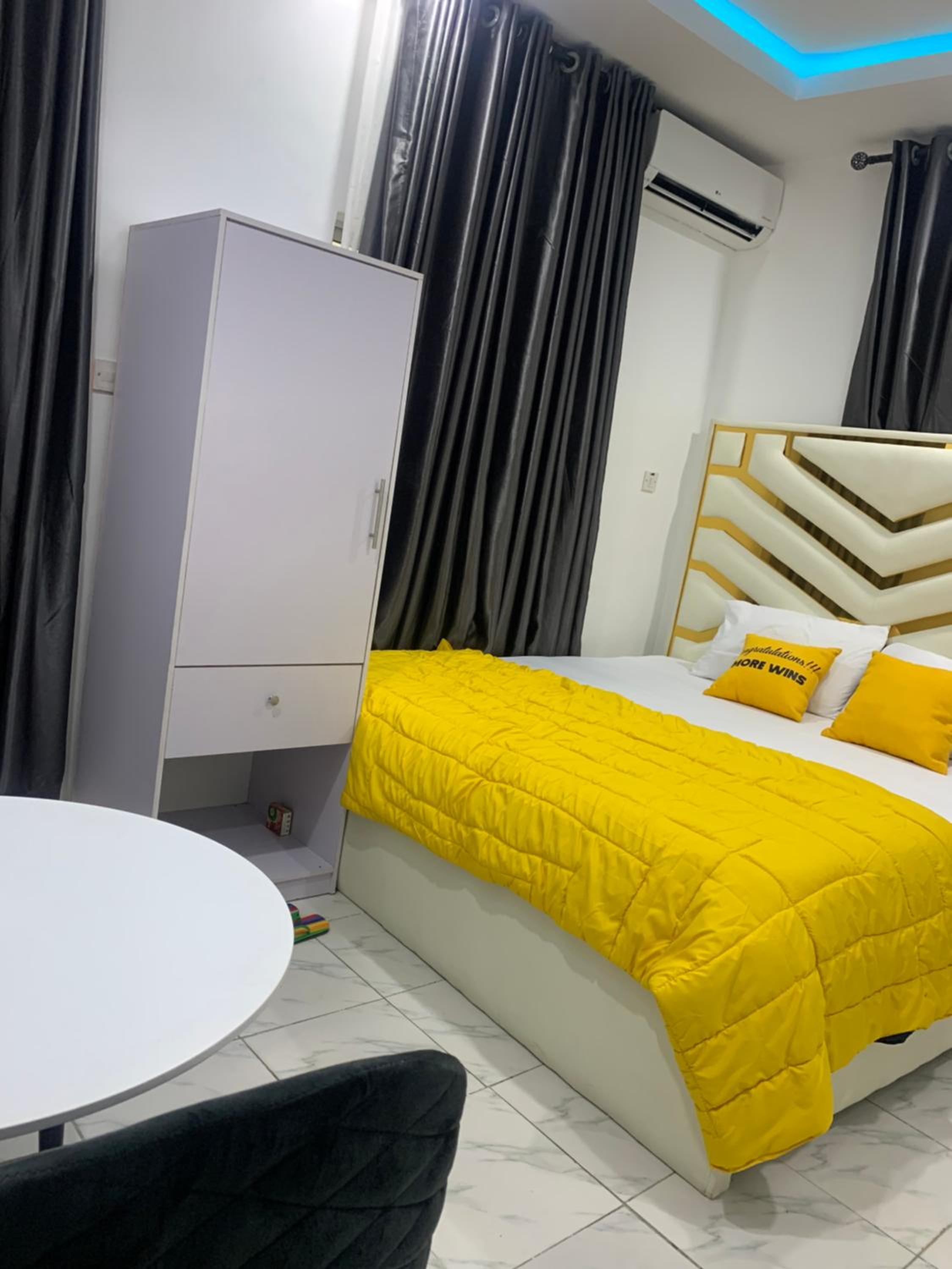 Exotic Single room studio apartment in Ilasan lekki by magnanimous view 3