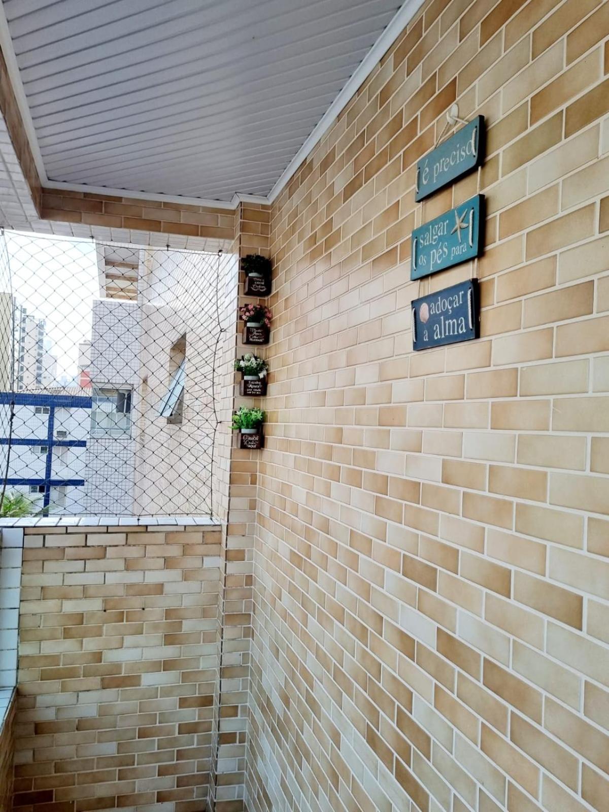 200m Praia Canto do Forte! 2 Quartos - Estacionamento e Varanda Gourmet - Wi-Fi 500Mega
