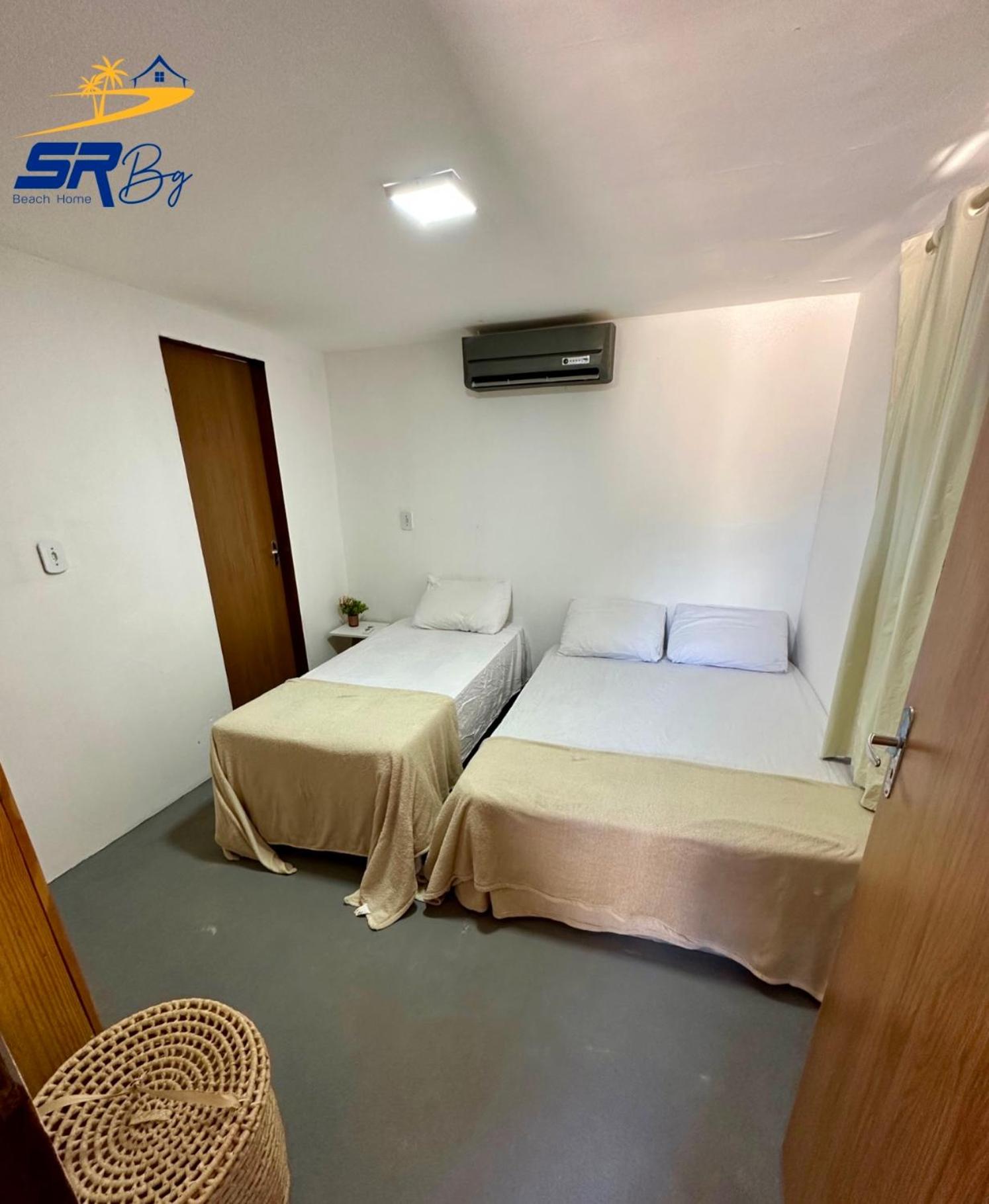 Casa SRBG - 2 Quartos com Ar - 150m da Praia