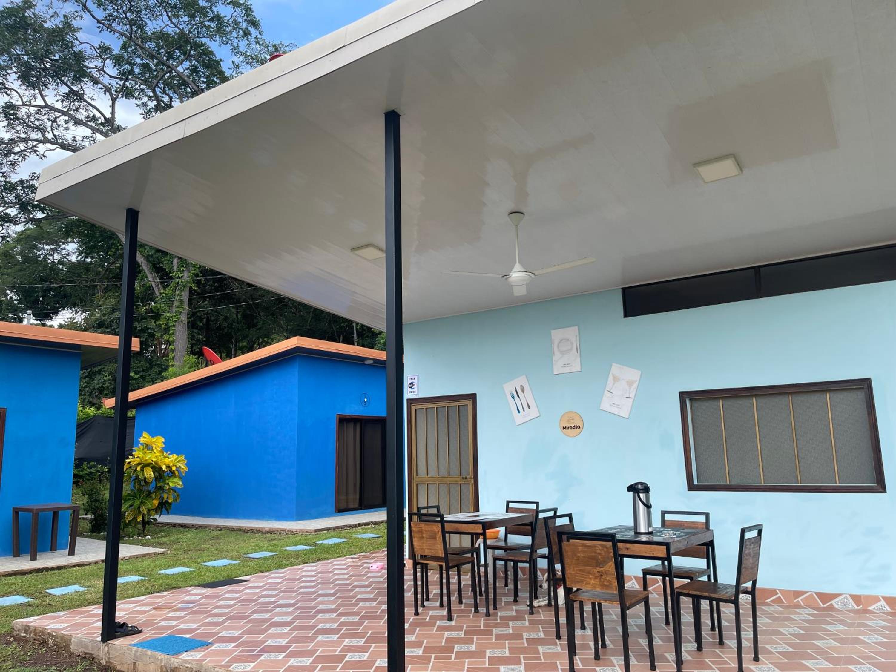 POSADA MIRADIA
