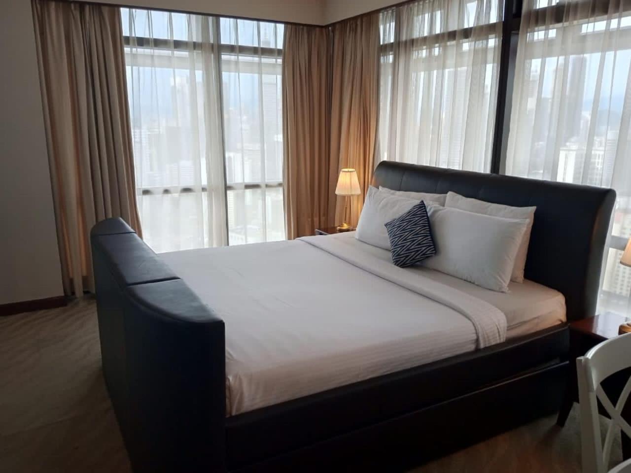 Serviced Apartments at Times Square Kuala Lumpur by Robinsons