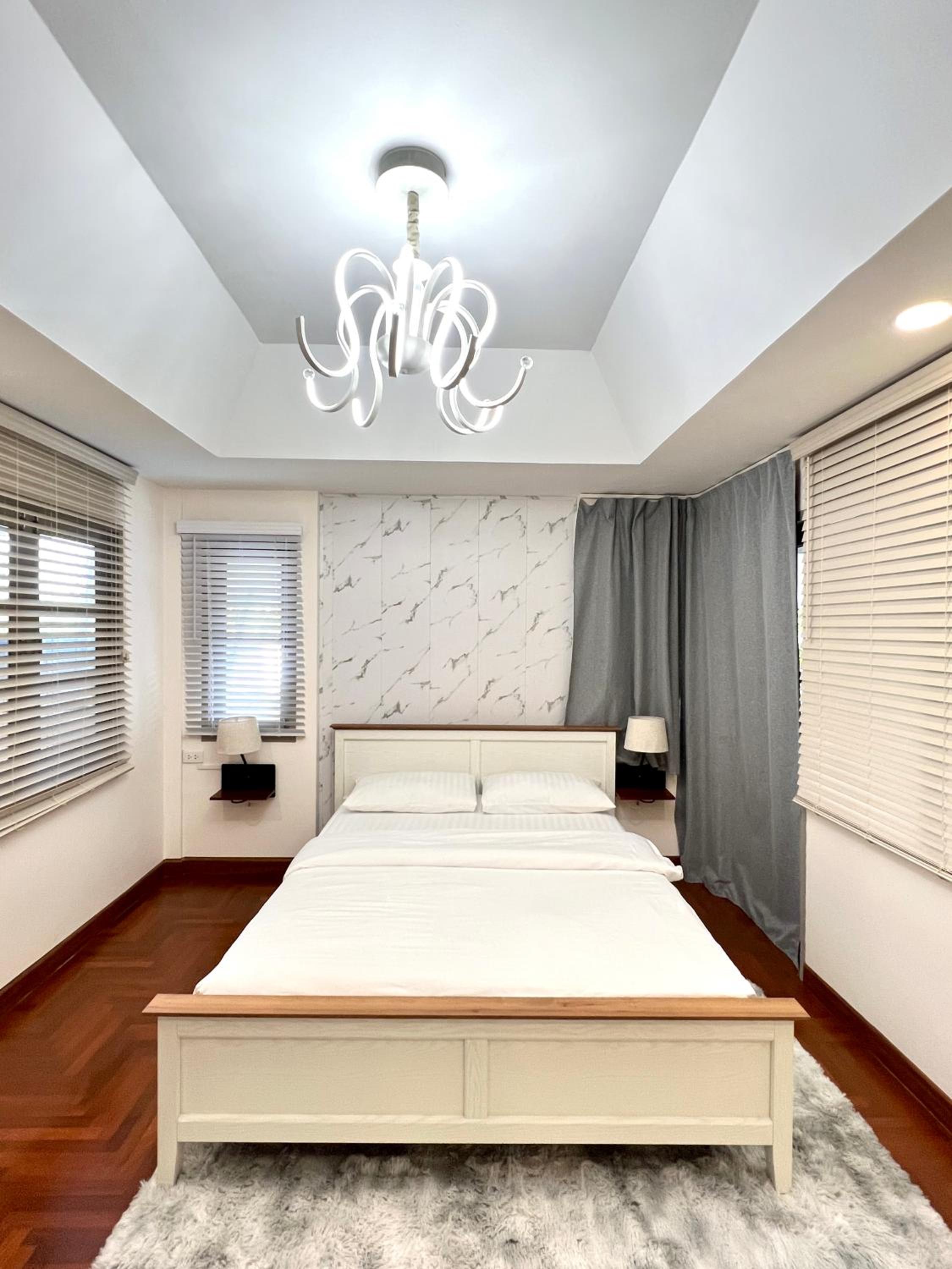 SOVA Vcay Pool Villa