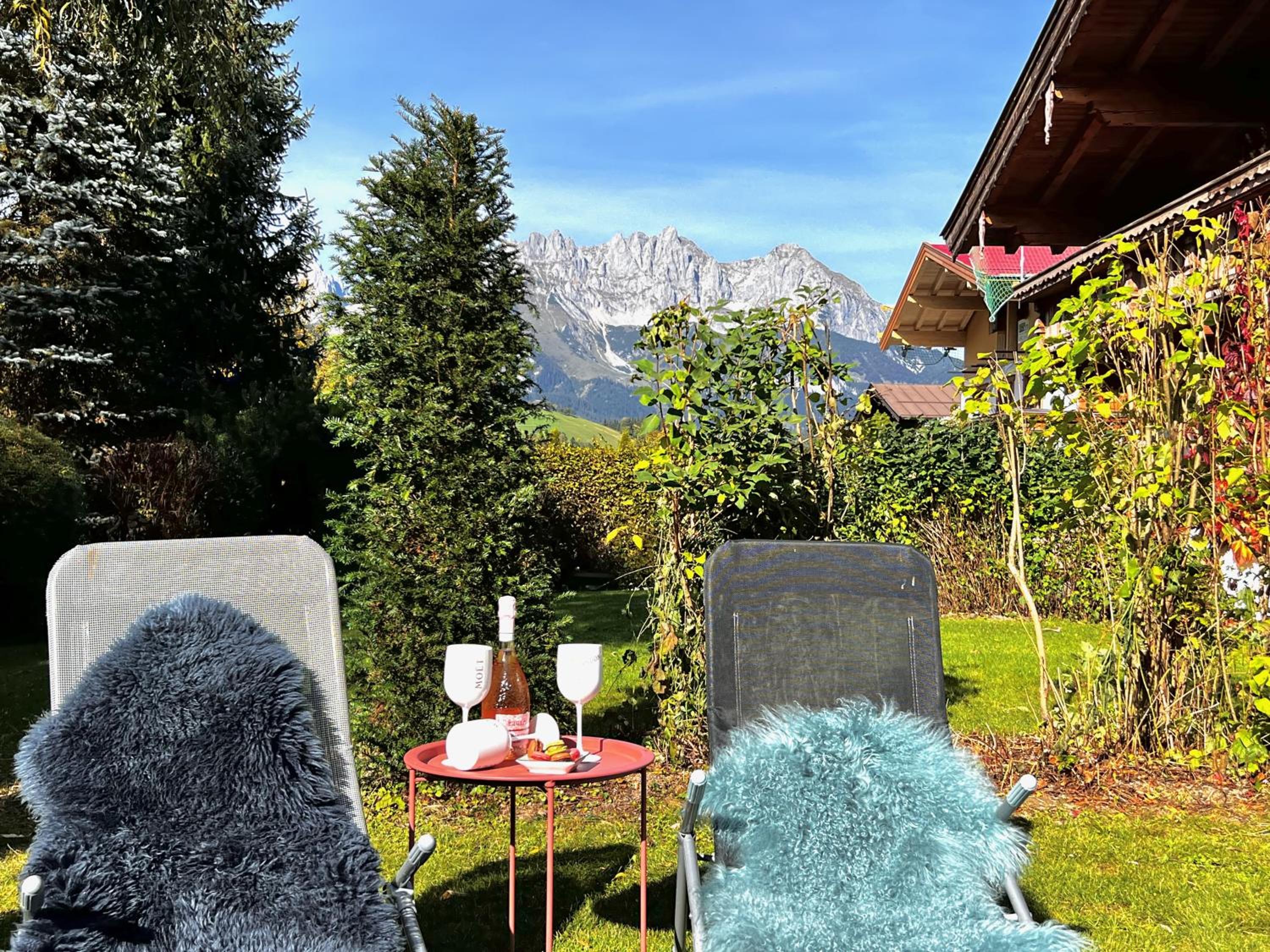 KitzMoments by Belle Stay