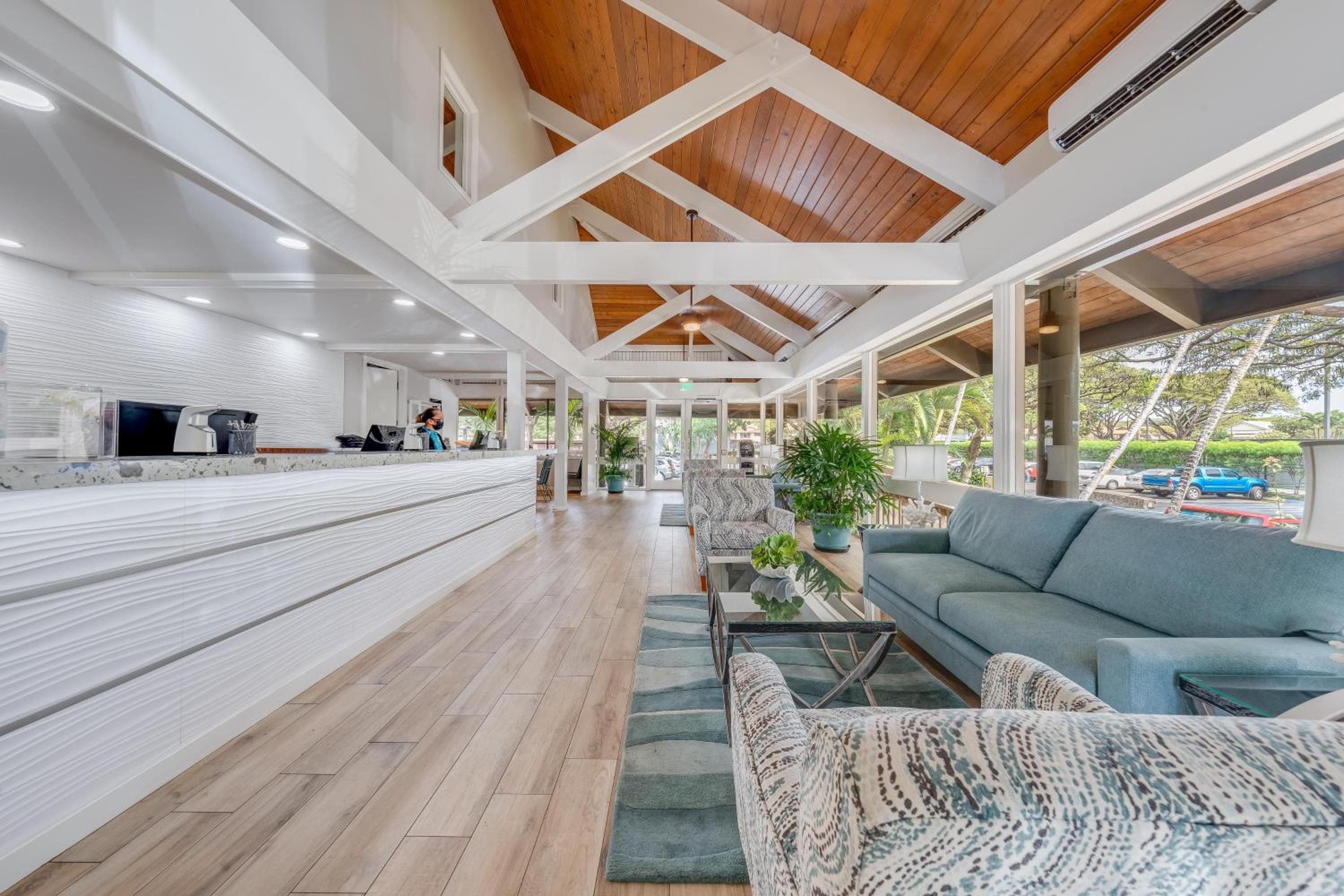 Papakea L208 · PK L208 True Oceanfront 1BD with stunning sunset