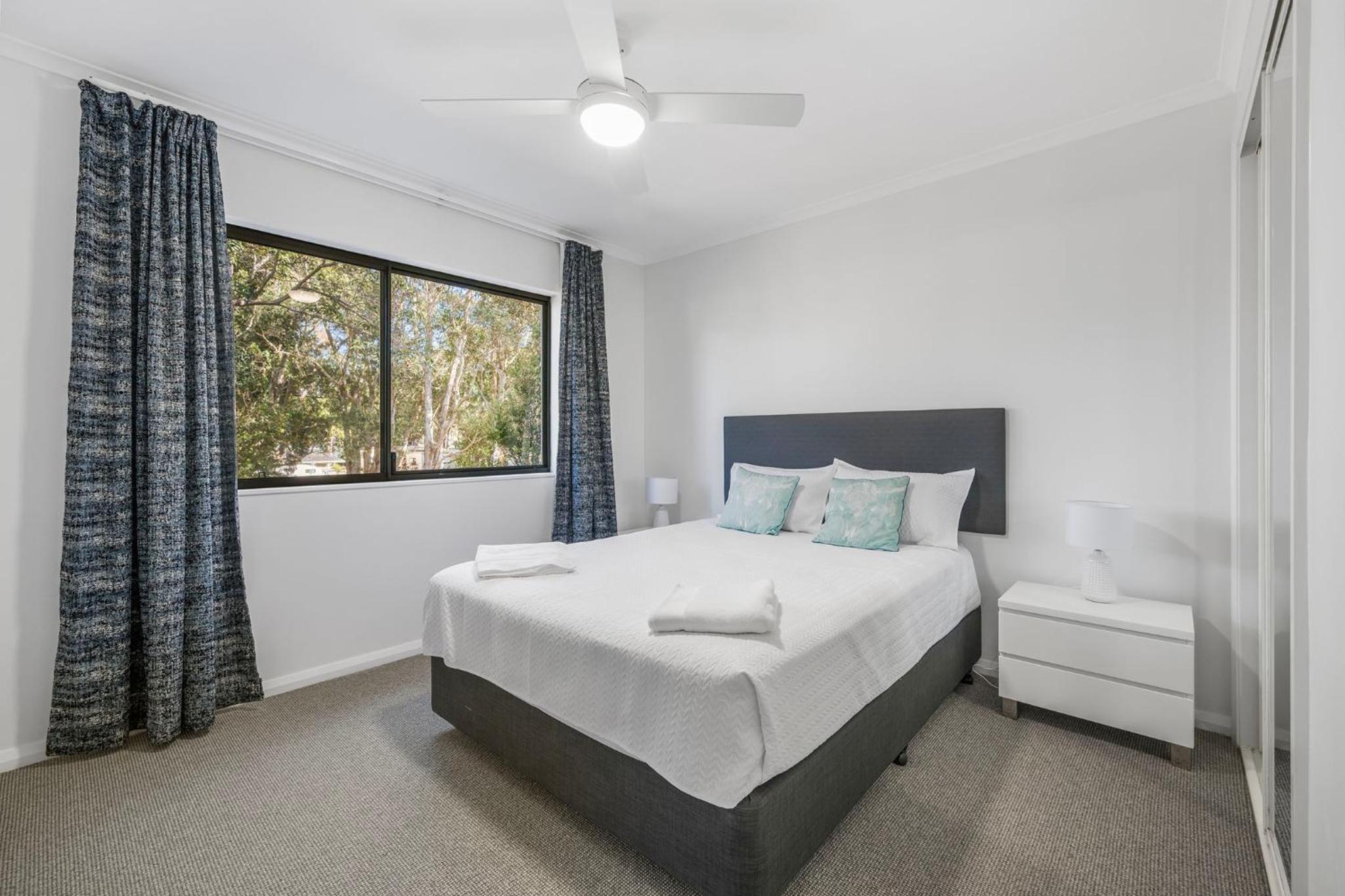 Flynns Beach 112
