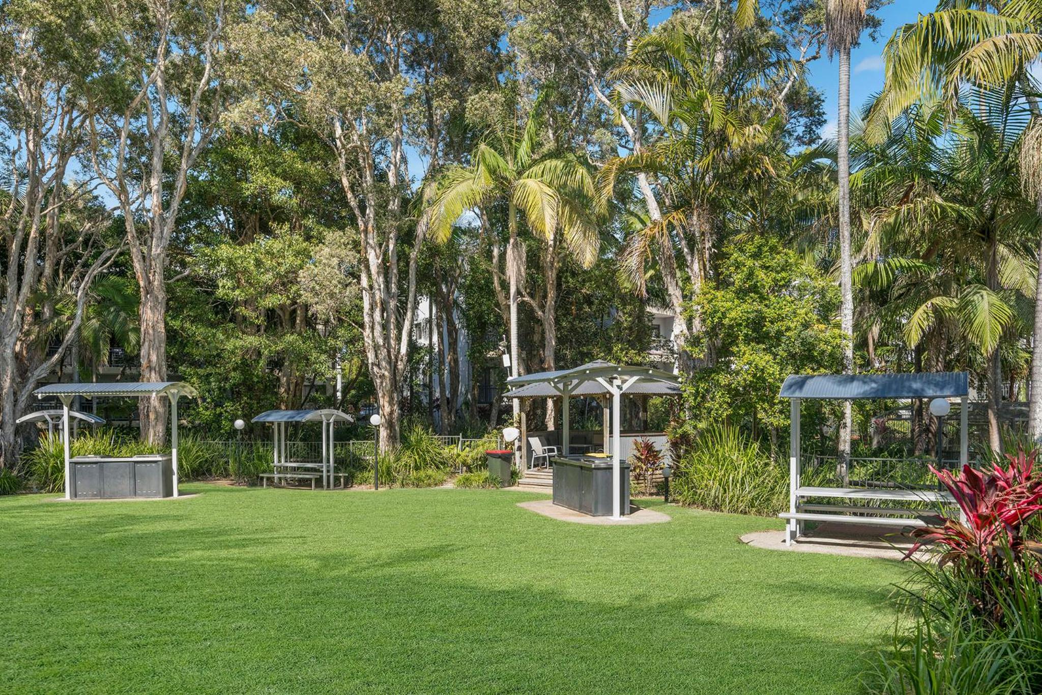 Flynns Beach 112
