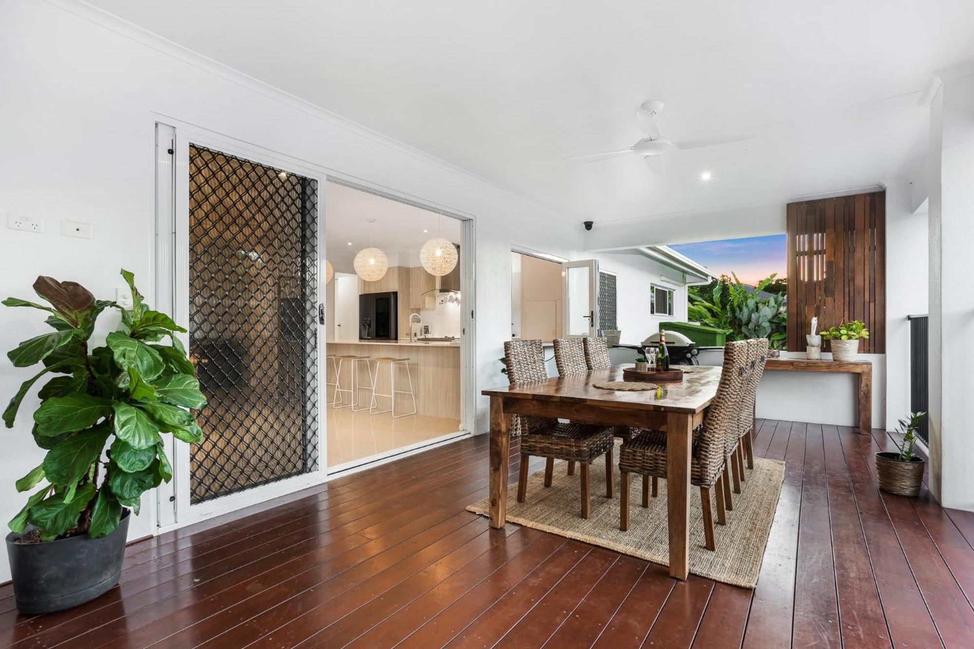 Trinity Beach Vacations - Villa Kelurga Trinity Beach Family and Pet friendly - Property Image 17