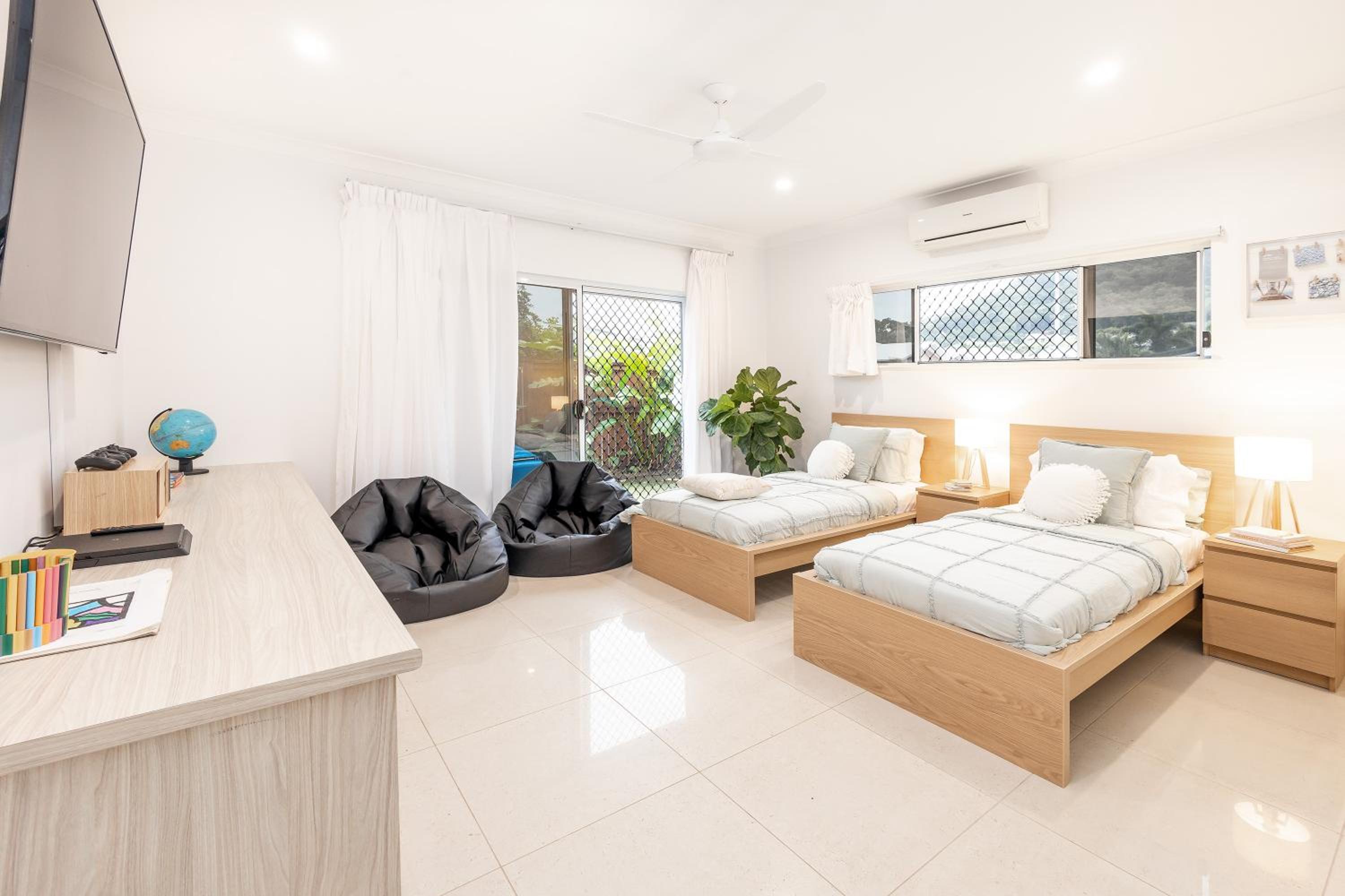 Trinity Beach Vacations - Villa Kelurga Trinity Beach Family and Pet friendly - Property Image 5