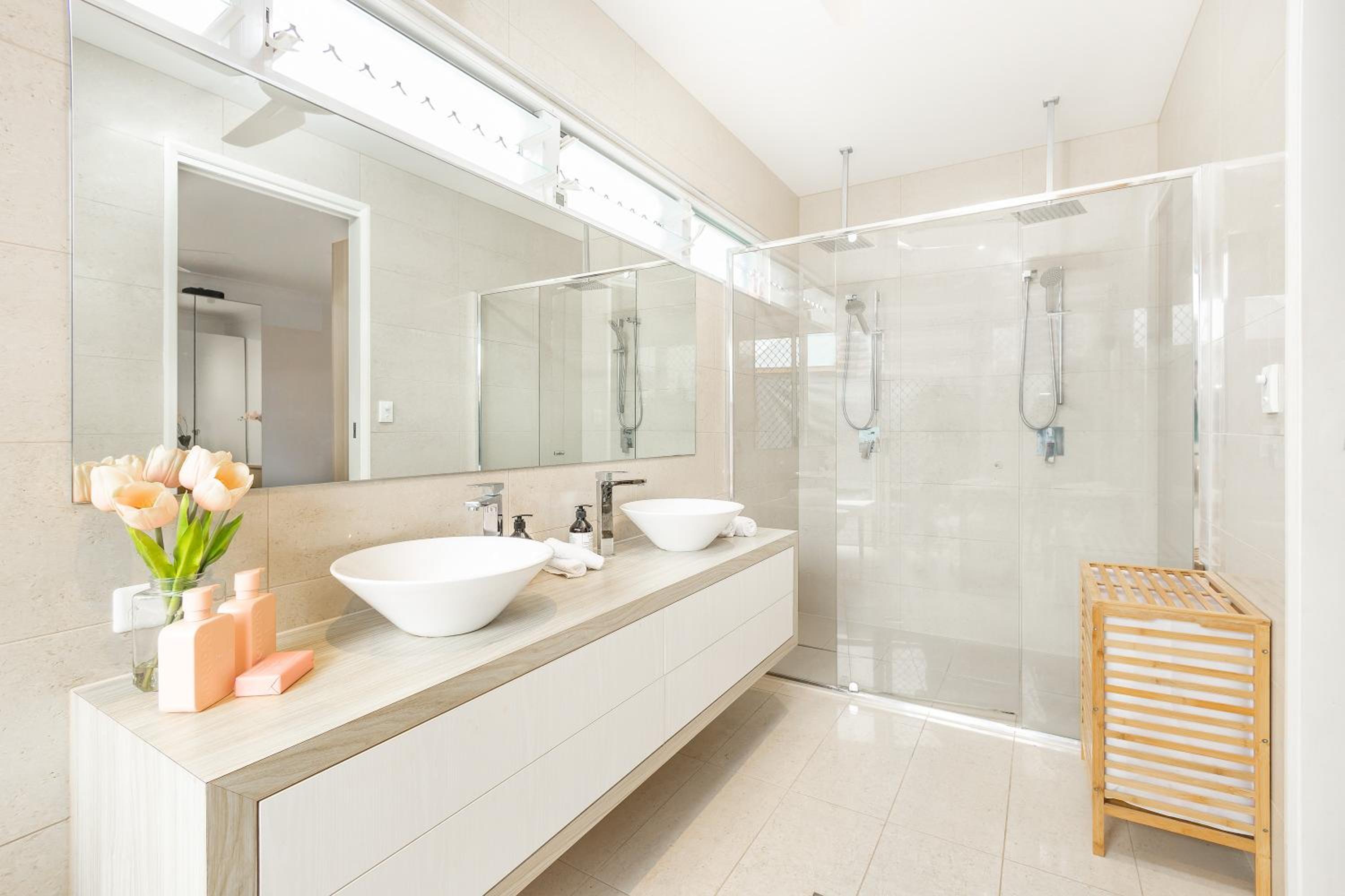 Trinity Beach Vacations - Villa Kelurga Trinity Beach Family and Pet friendly - Property Image 3