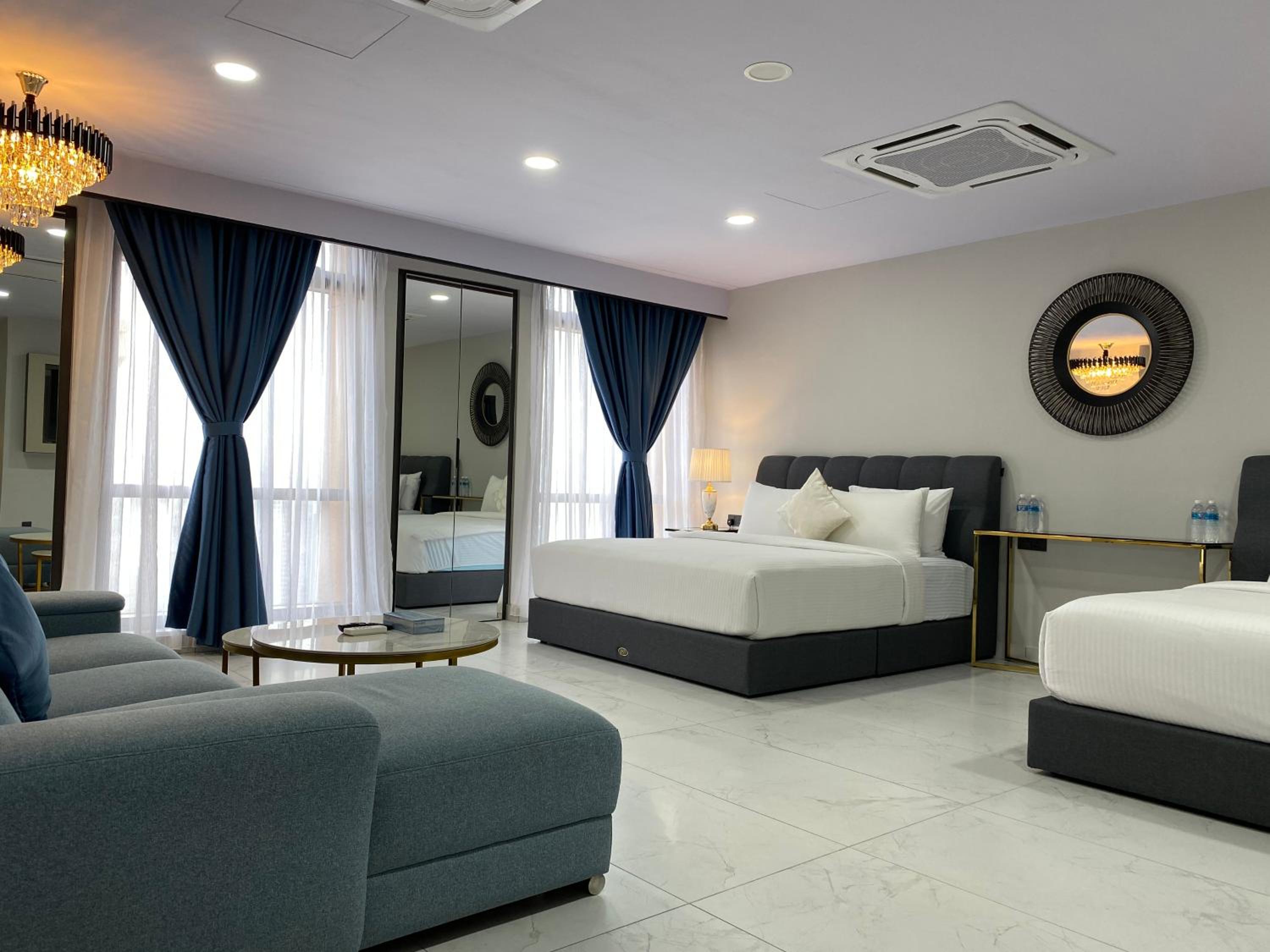 Serviced Apartments at Times Square Kuala Lumpur by Robinsons