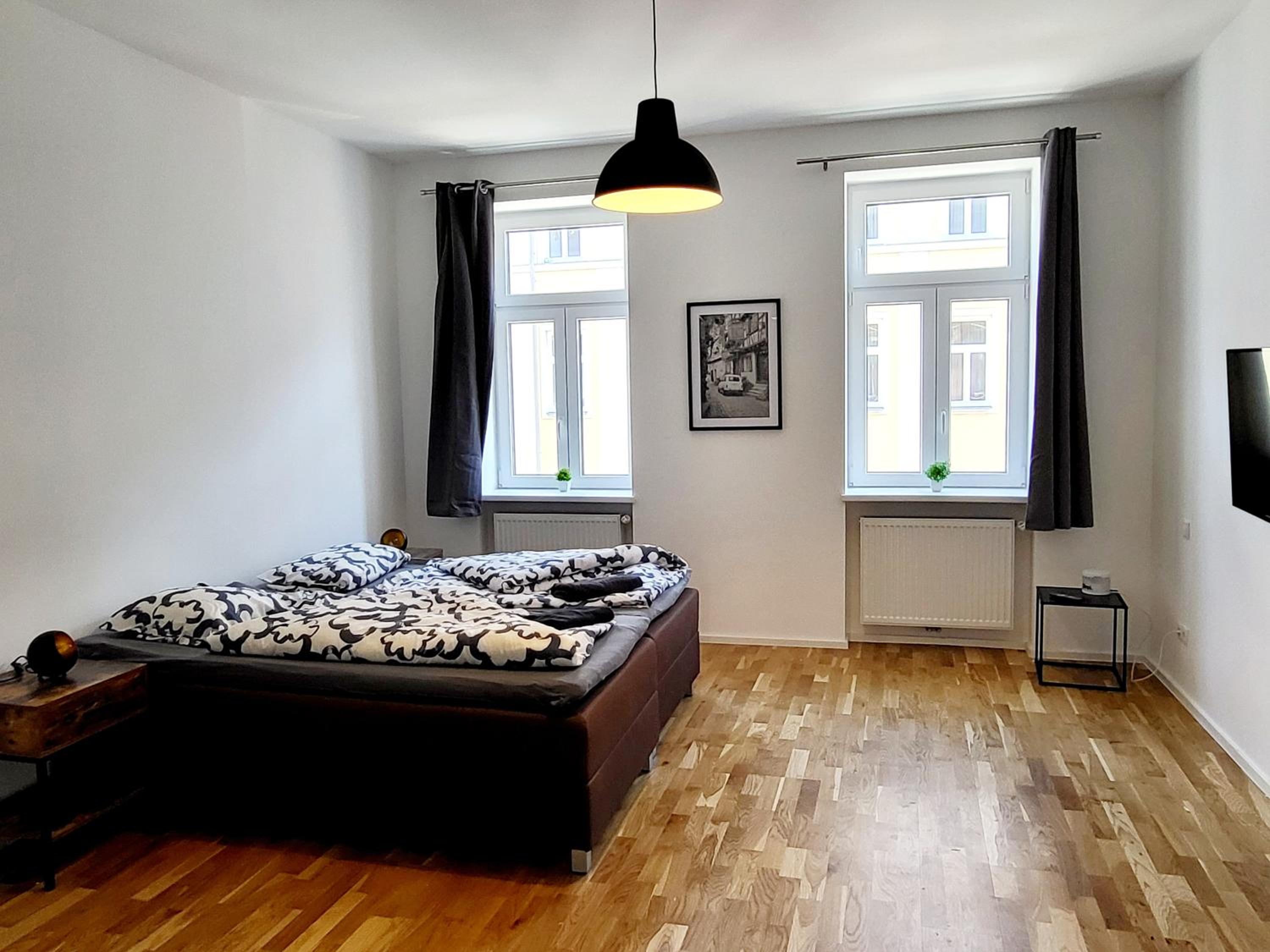 Sunny apartment with 1 balcony