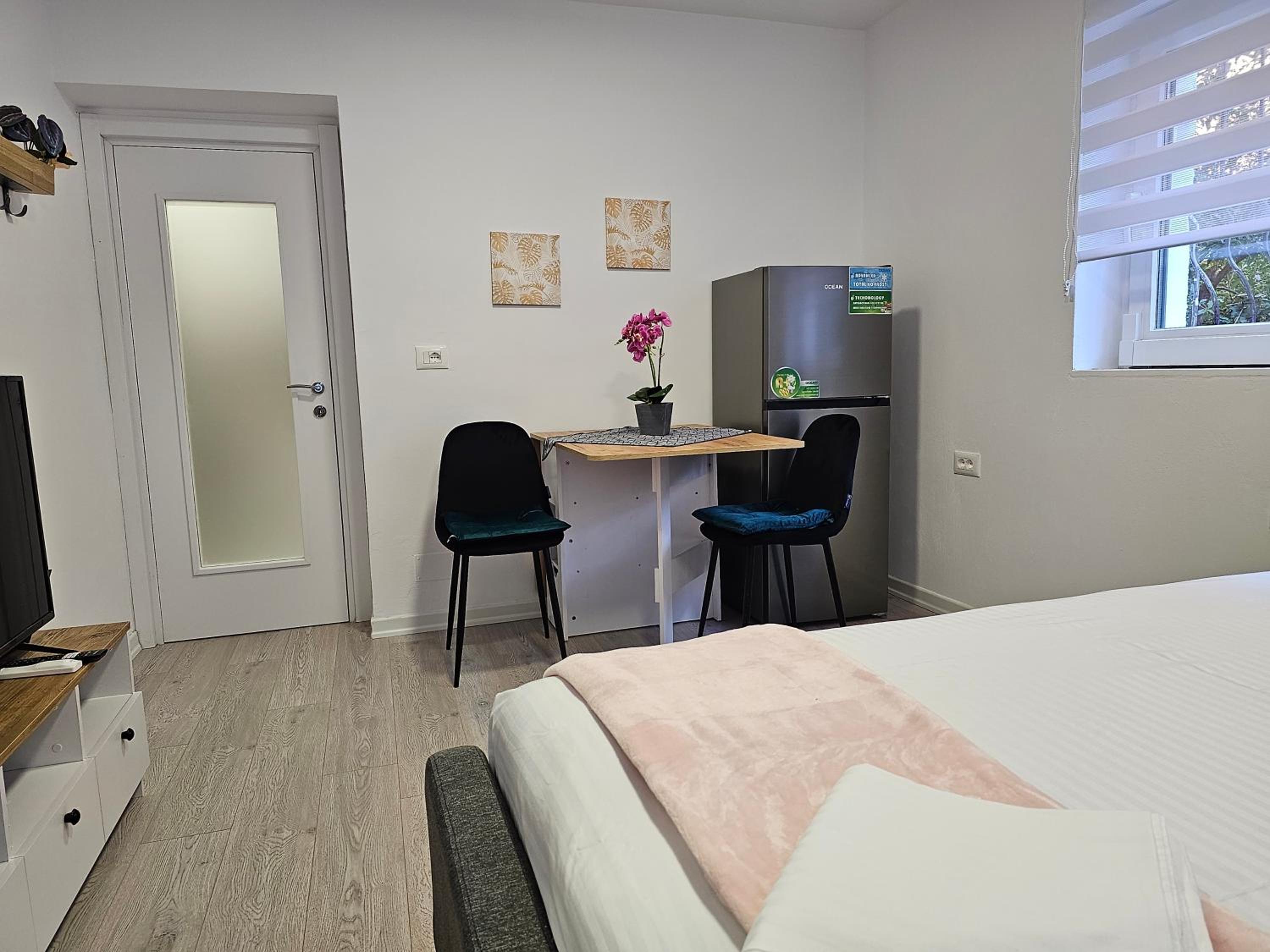 Tiny Rose Studio photo 2