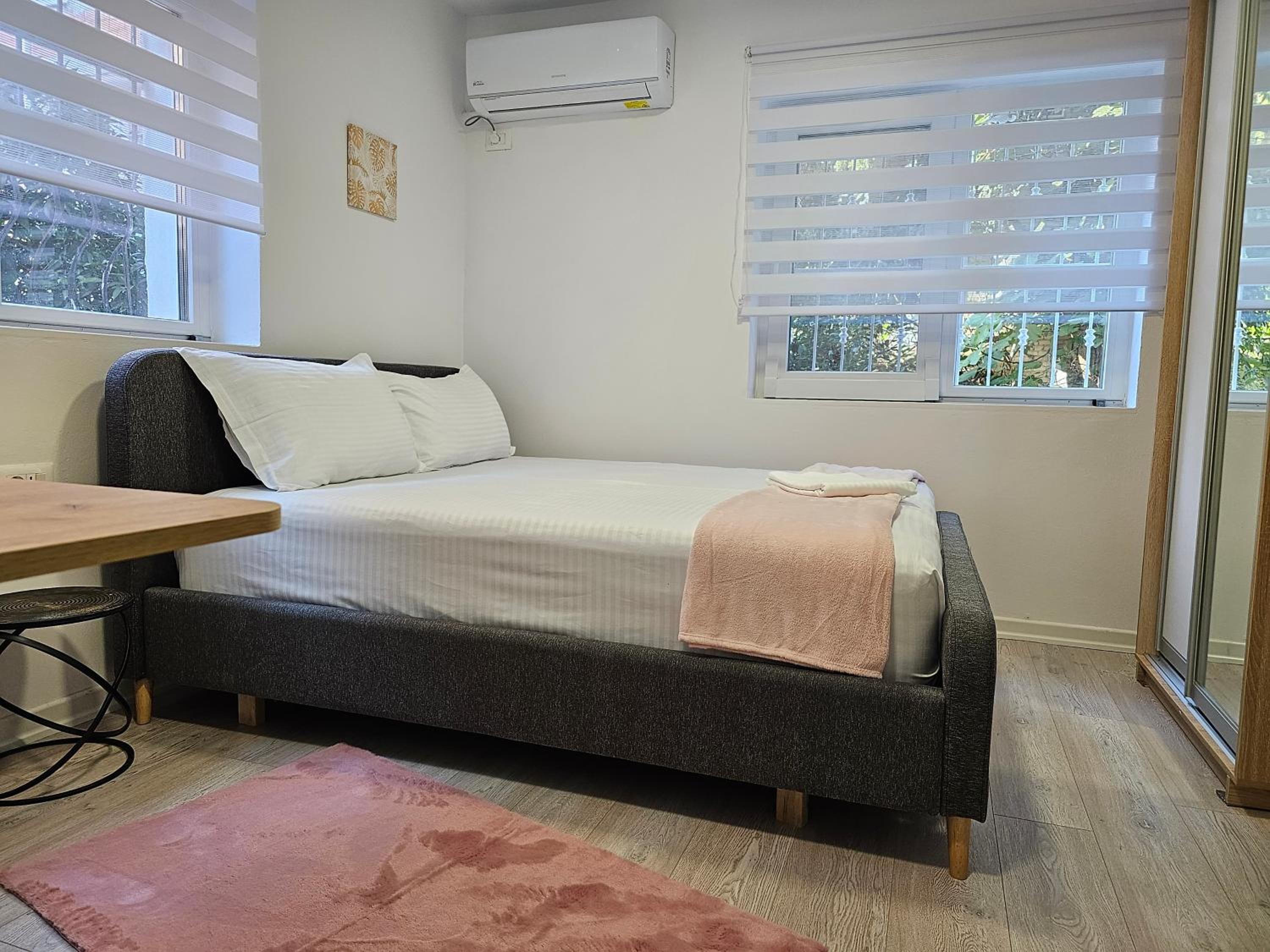 Tiny Rose Studio