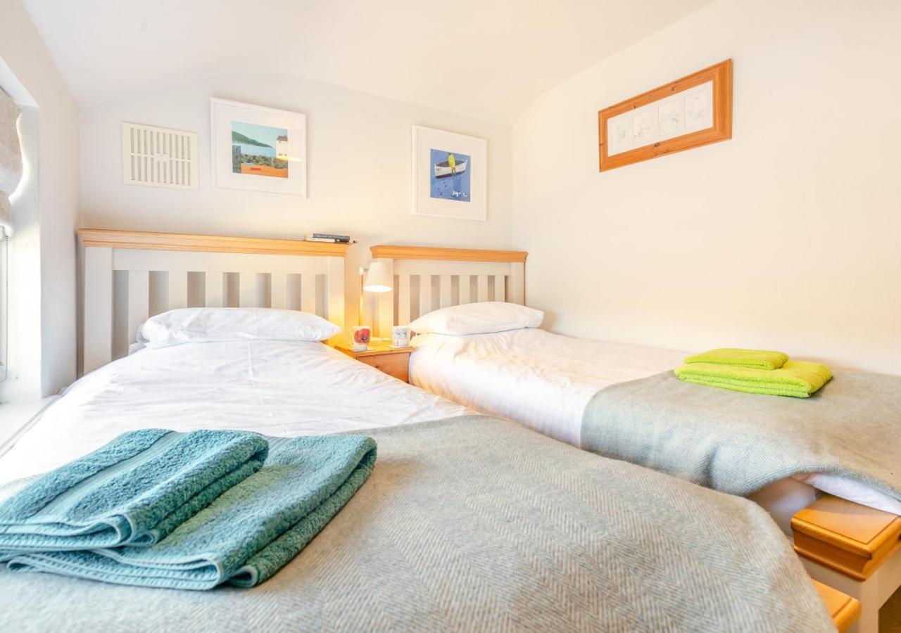 2 Bed in Helford oc-hcpopi