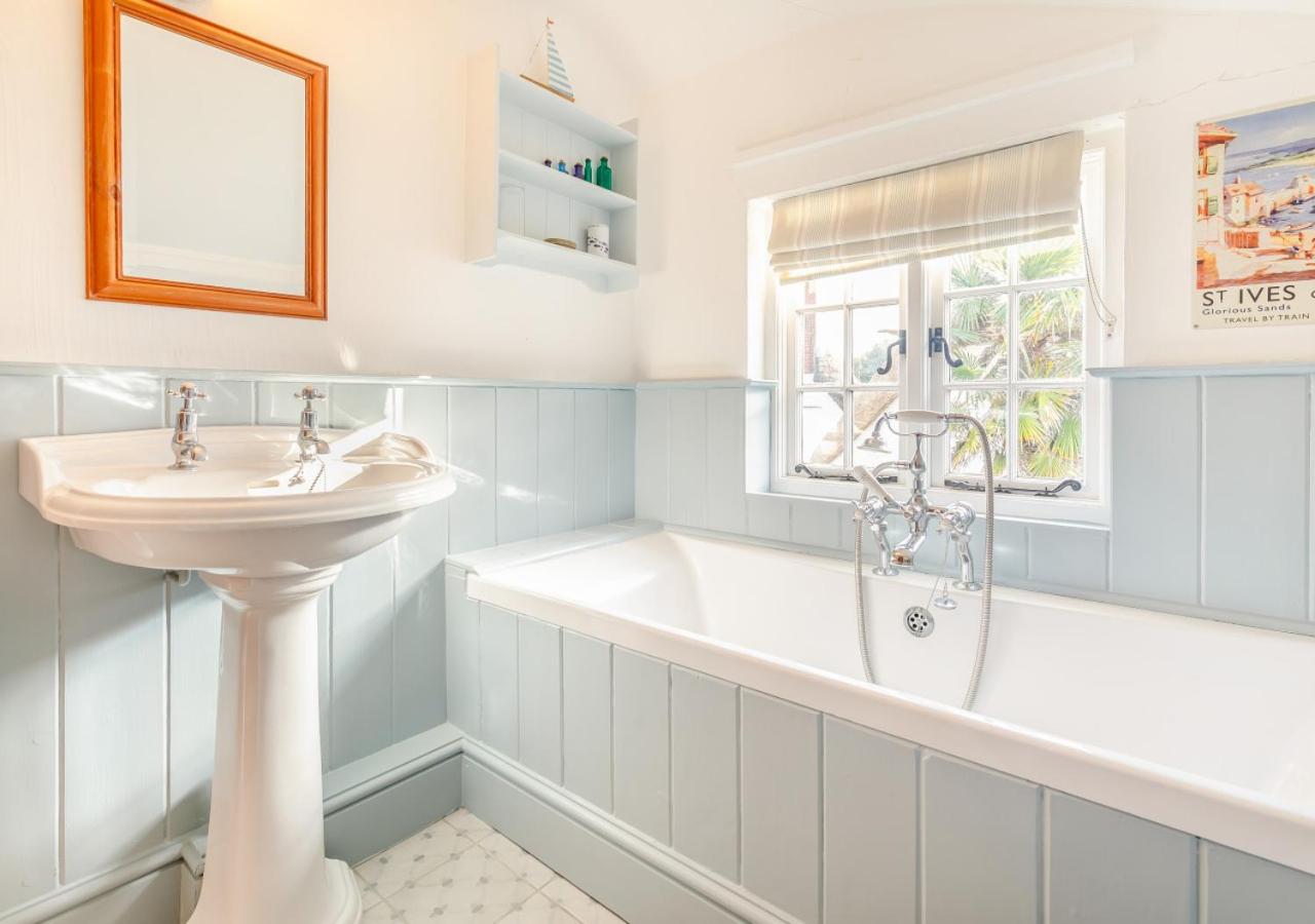2 Bed in Helford oc-hcpopi