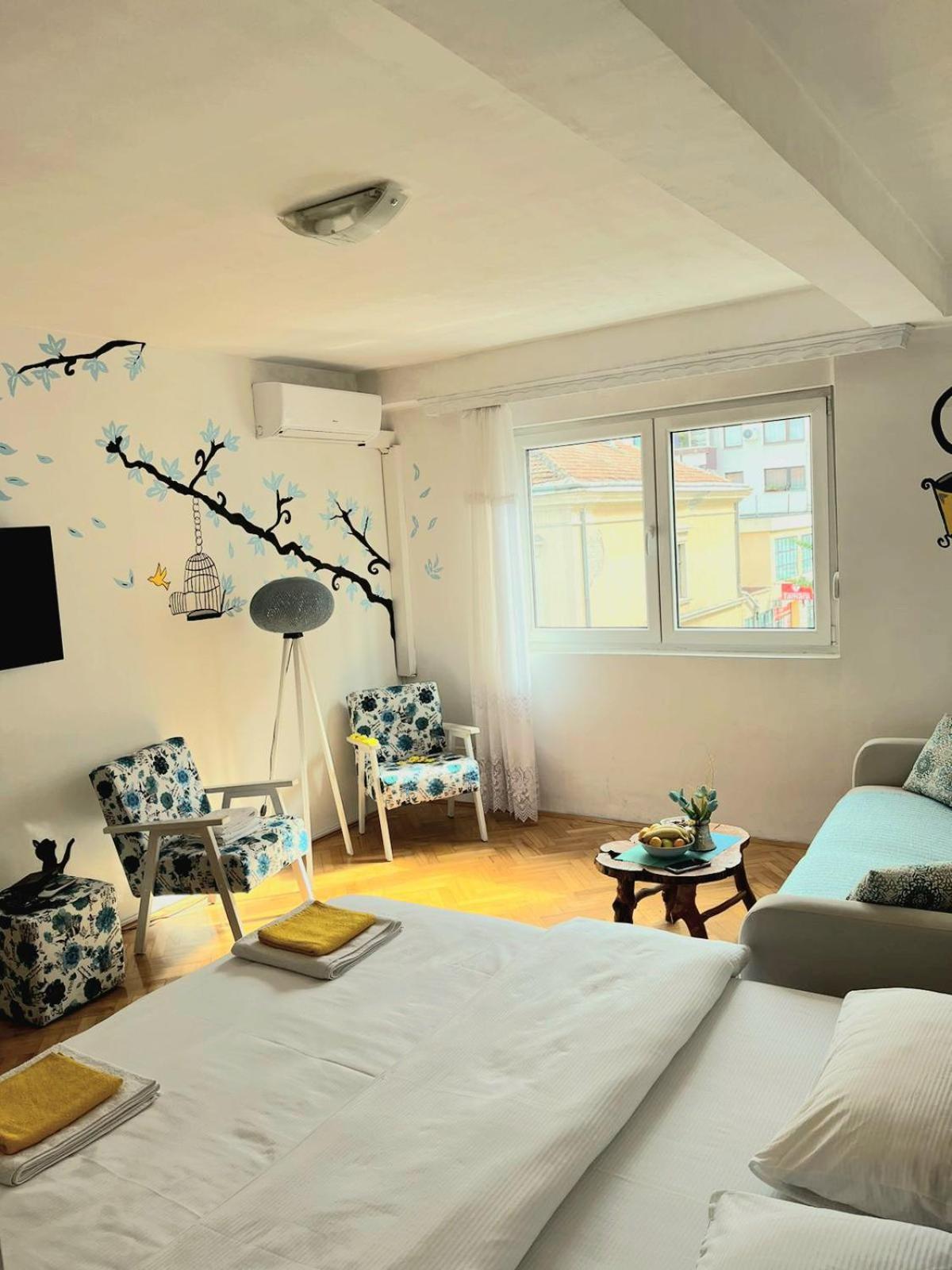Center Apartment