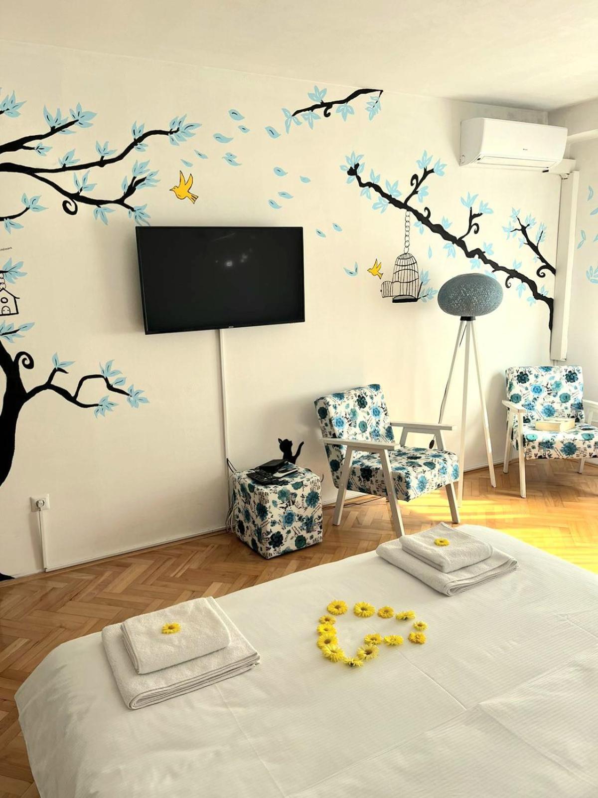 Center Apartment