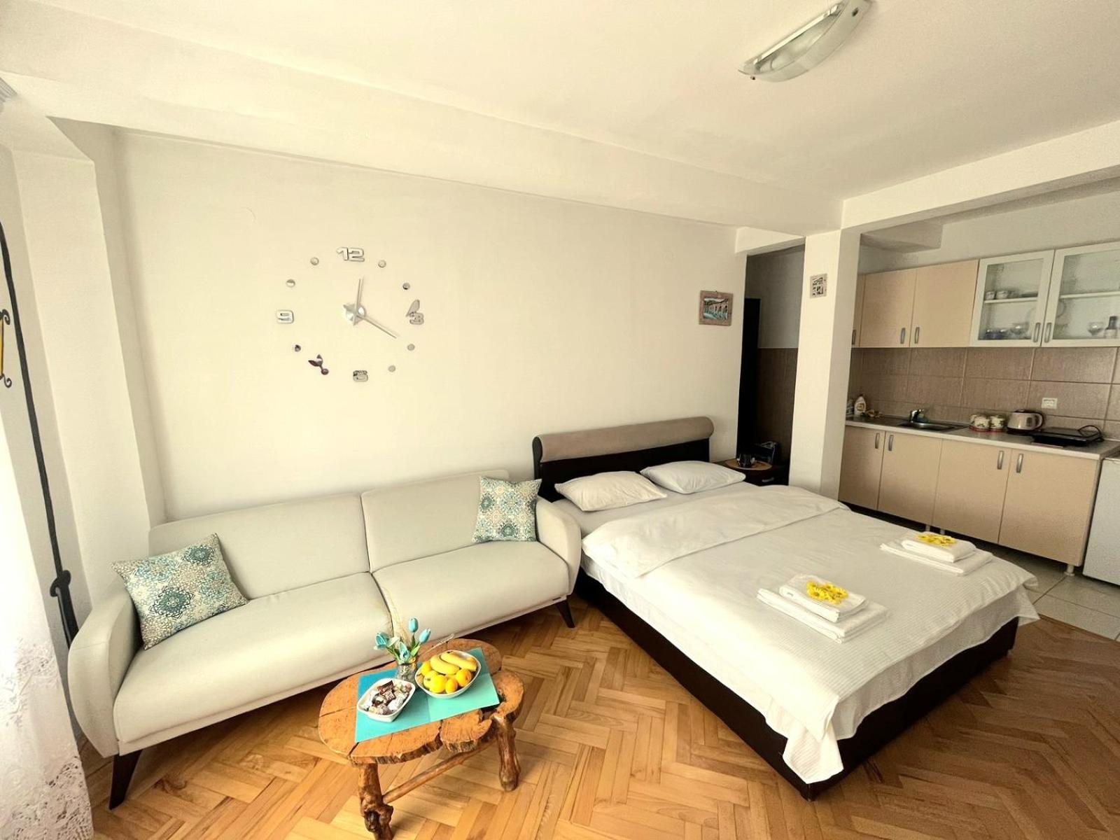 Center Apartment