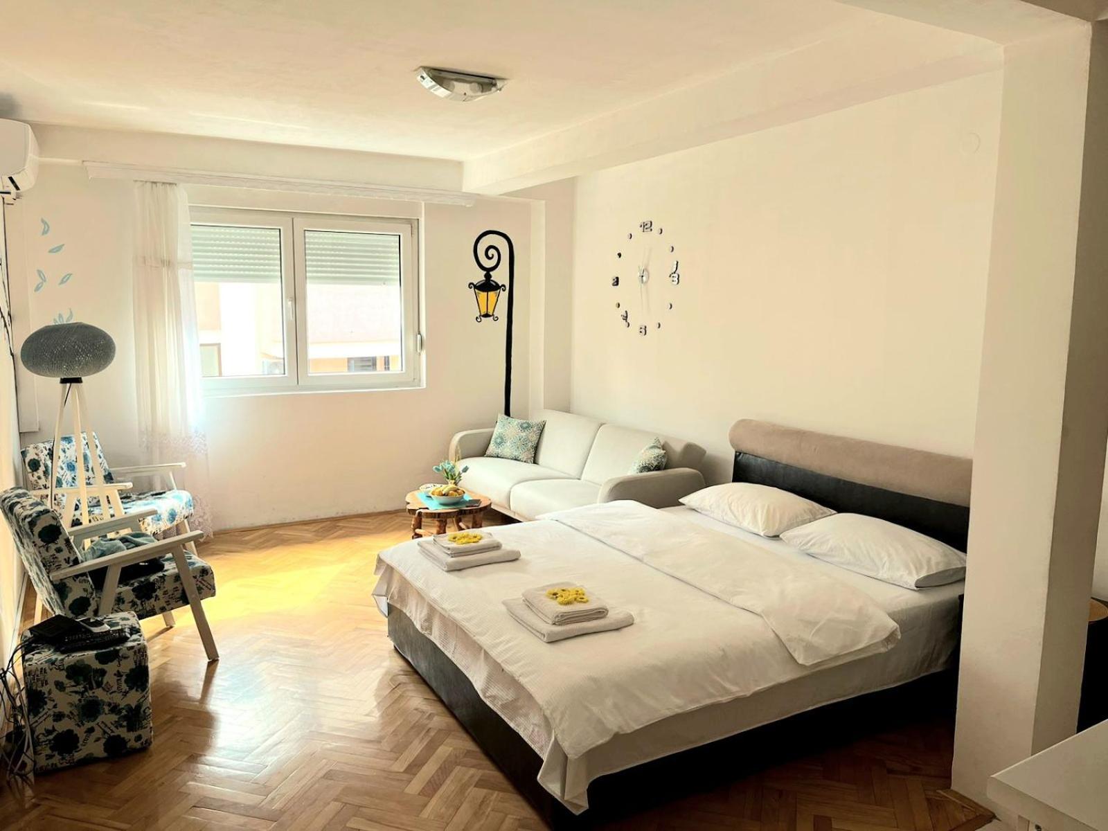 Center Apartment