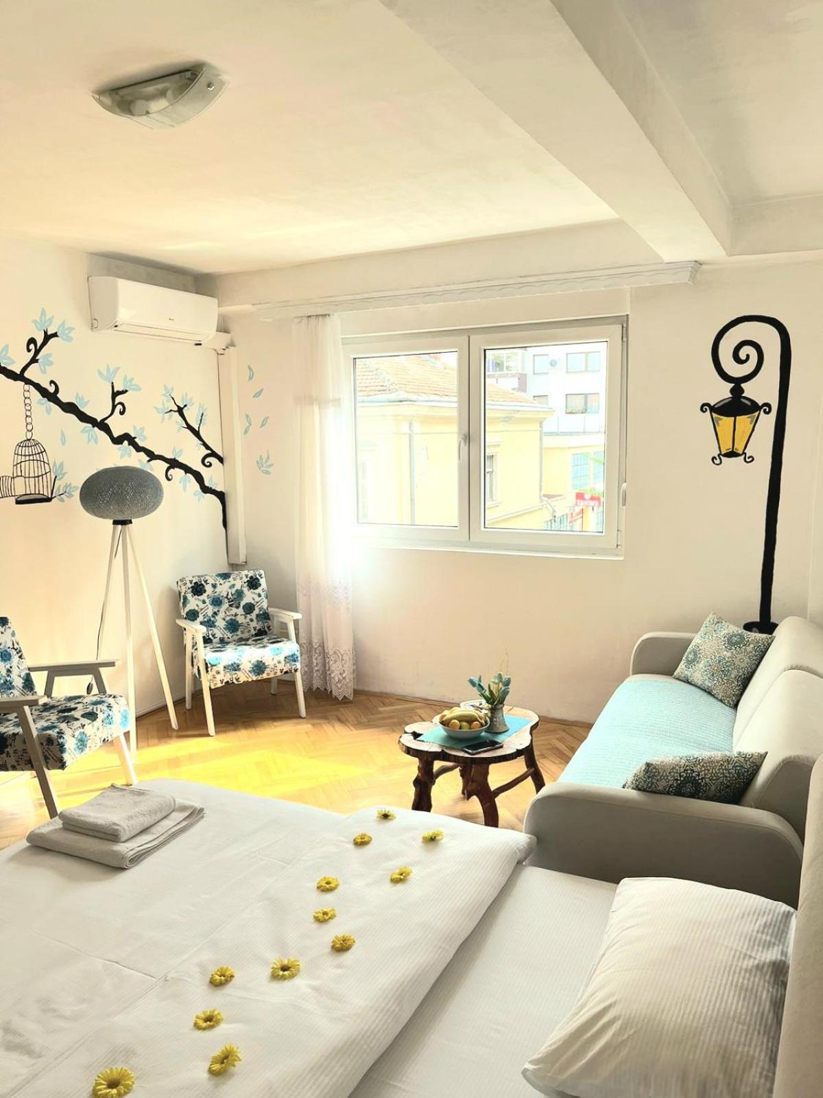 Center Apartment