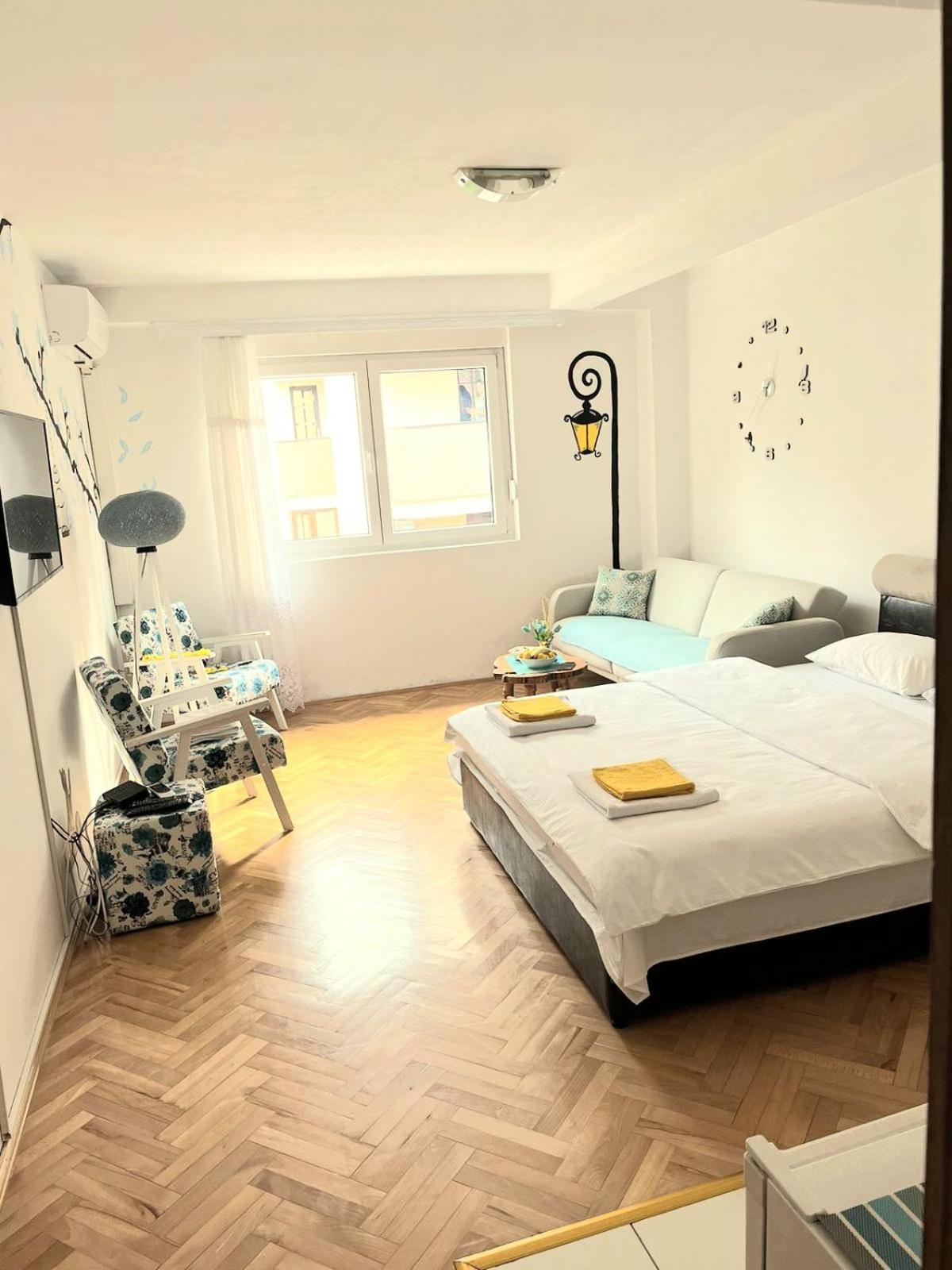 Center Apartment