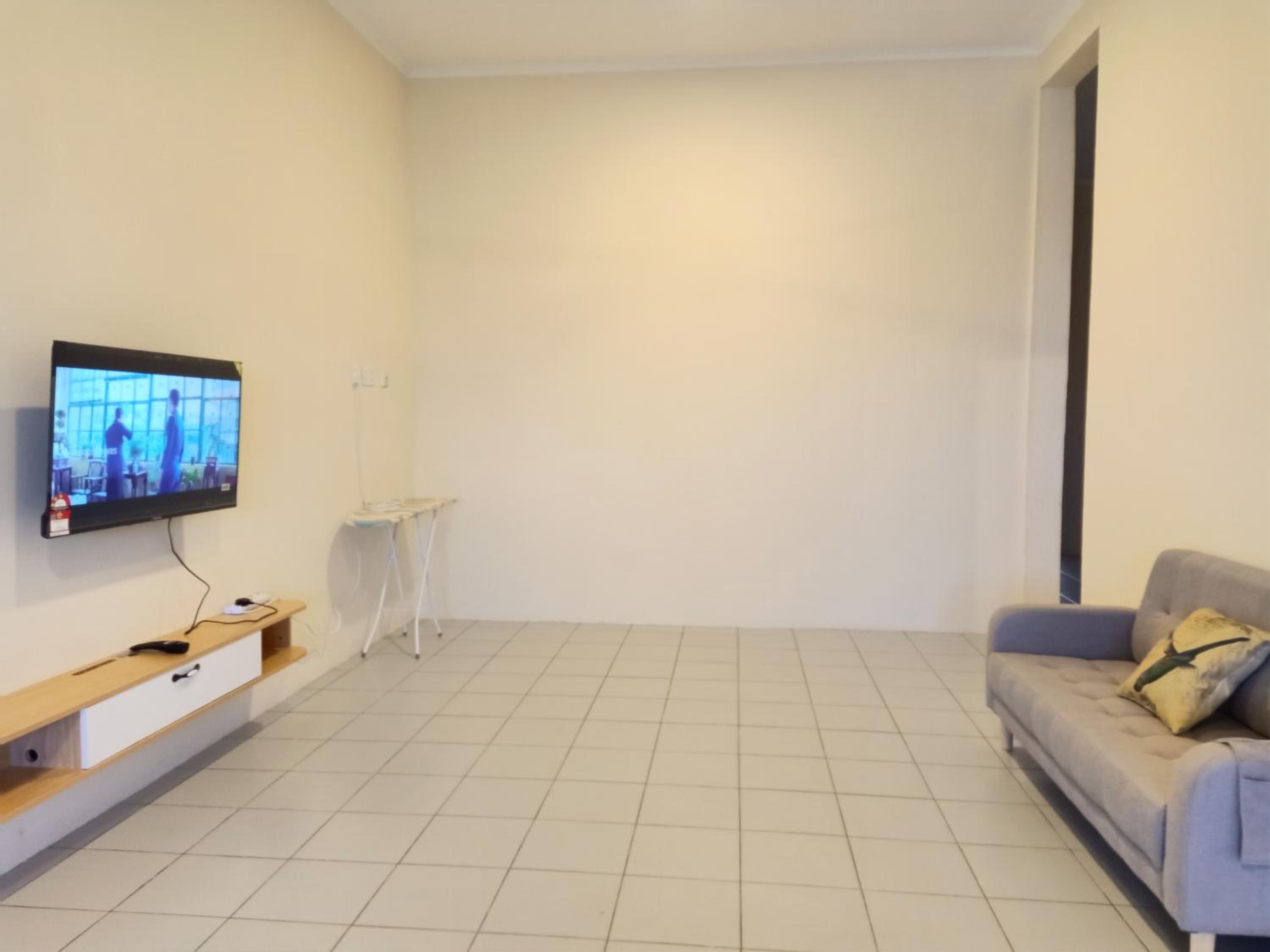 BS Home in Miri City - 3R2B House Pelita Commercial Centre photo 2