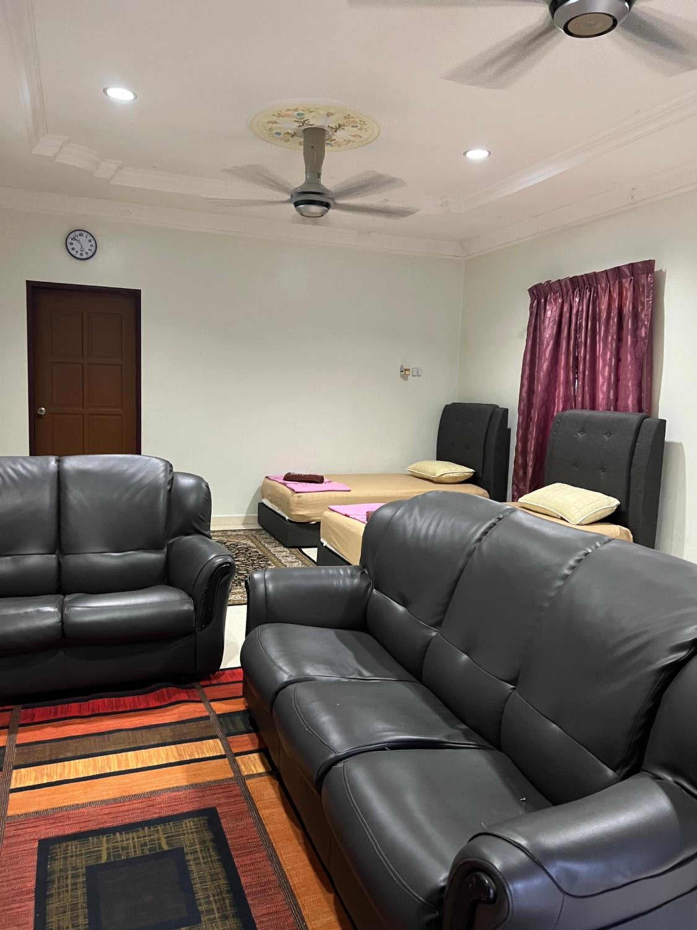 Tok Wan Roomstay photo 5