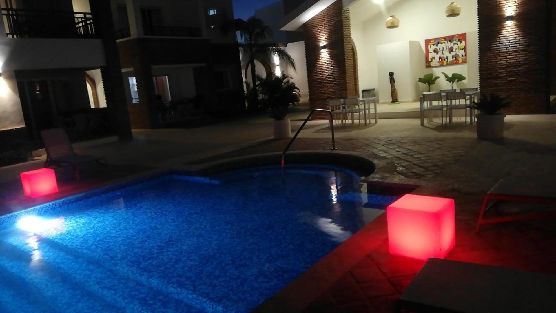 SEVEN SHADES OF CORAL VILLAGE - suites & pool in a residence close to the beach