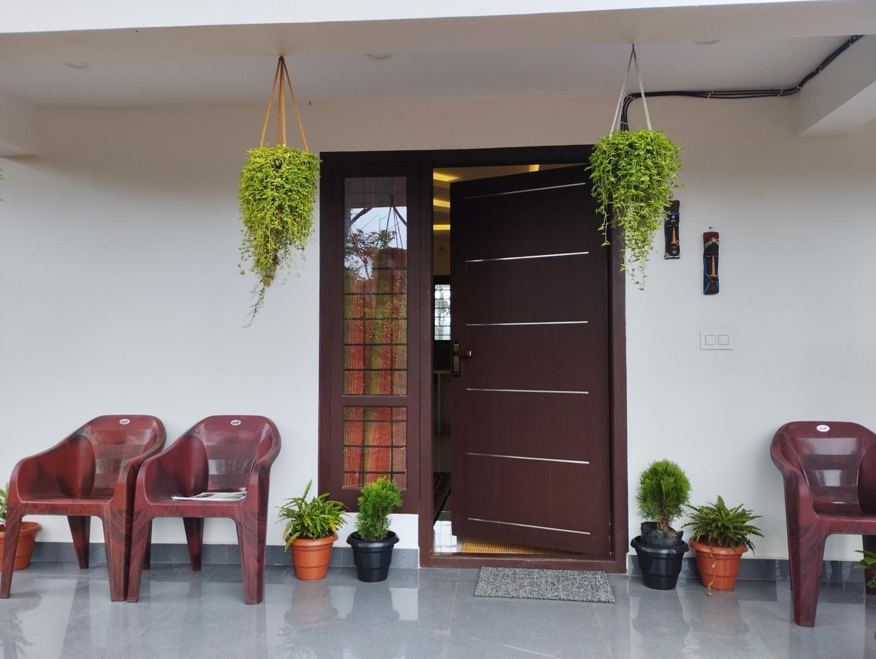 SHI's Vagamon Hill Retreat- Private villa on Hills view 2