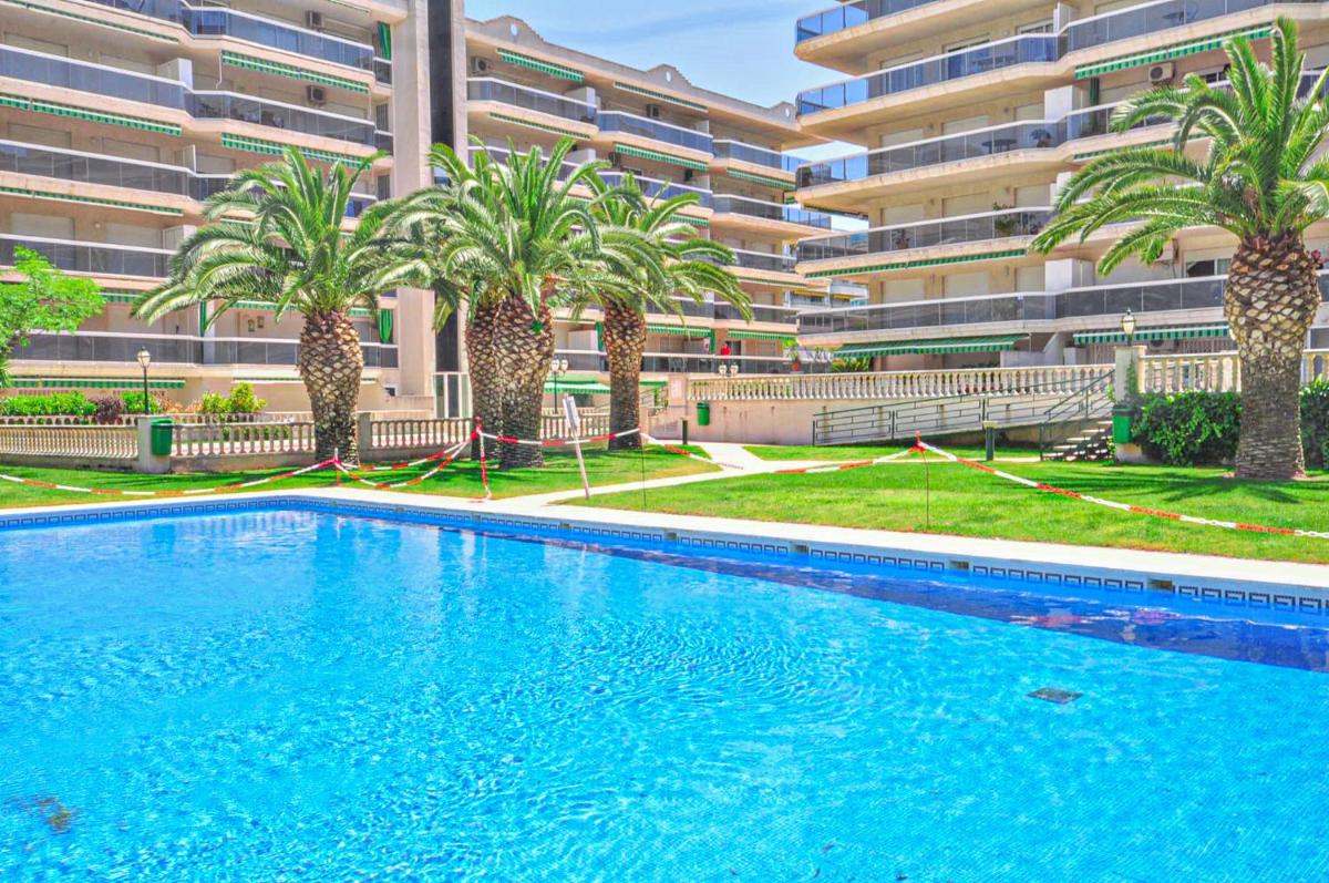 Living Park Salou - ONLY FAMILIES photo 5