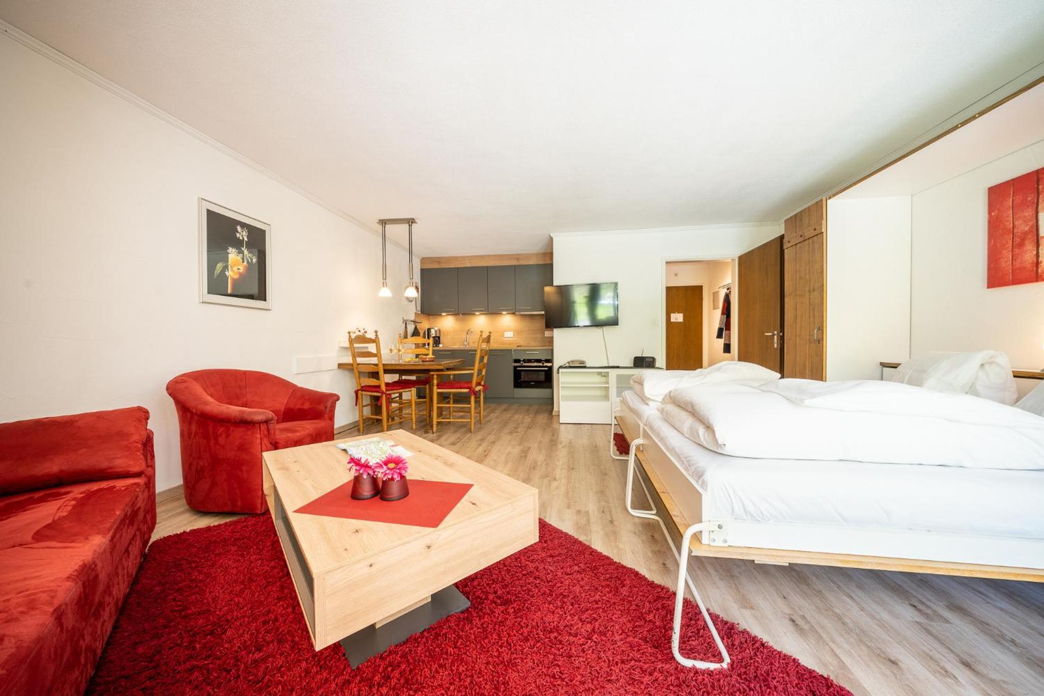 4104 Stilvoll eingerichtetes Studio mit Suedbalkon