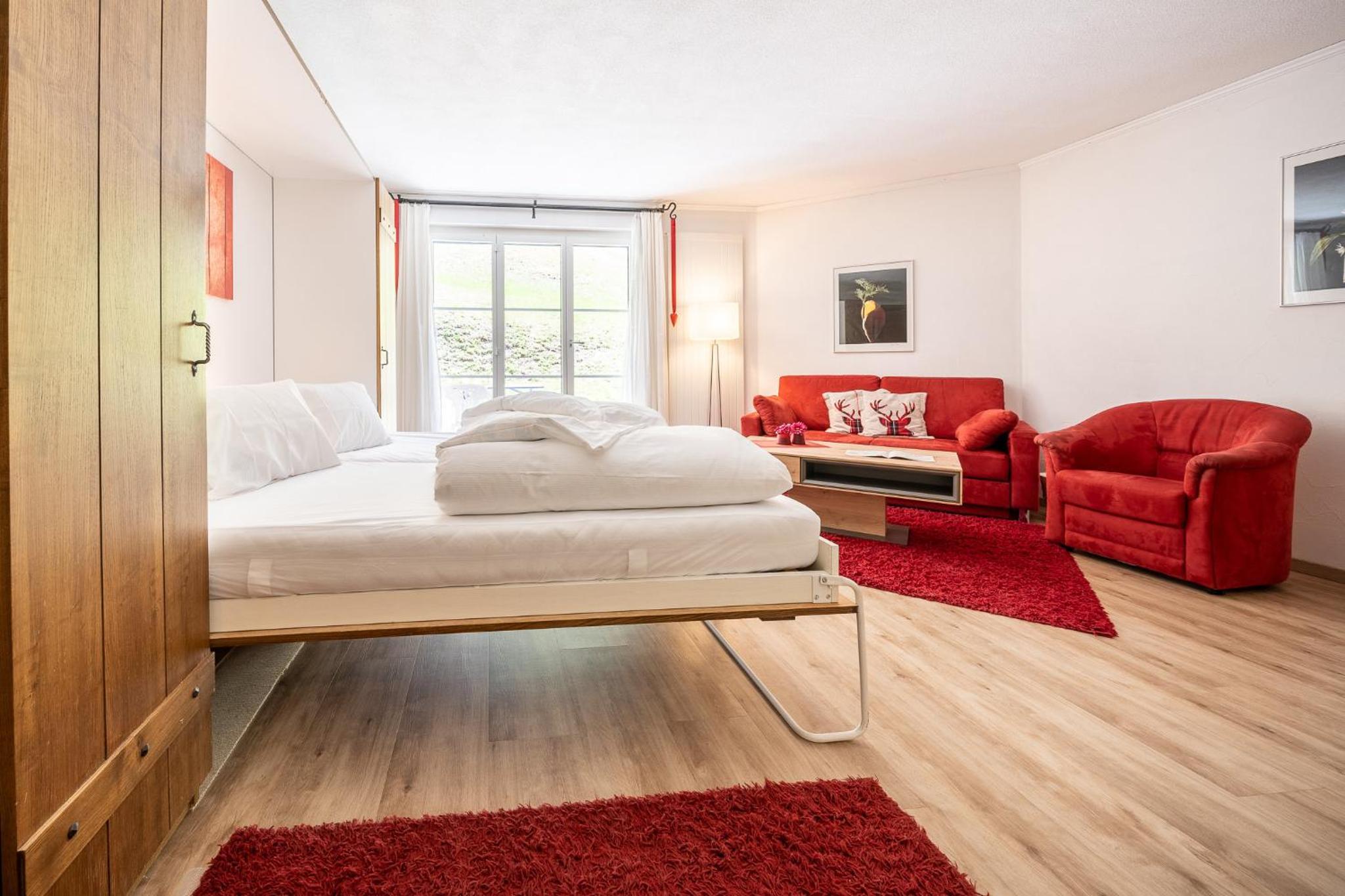 4104 Stilvoll eingerichtetes Studio mit Suedbalkon