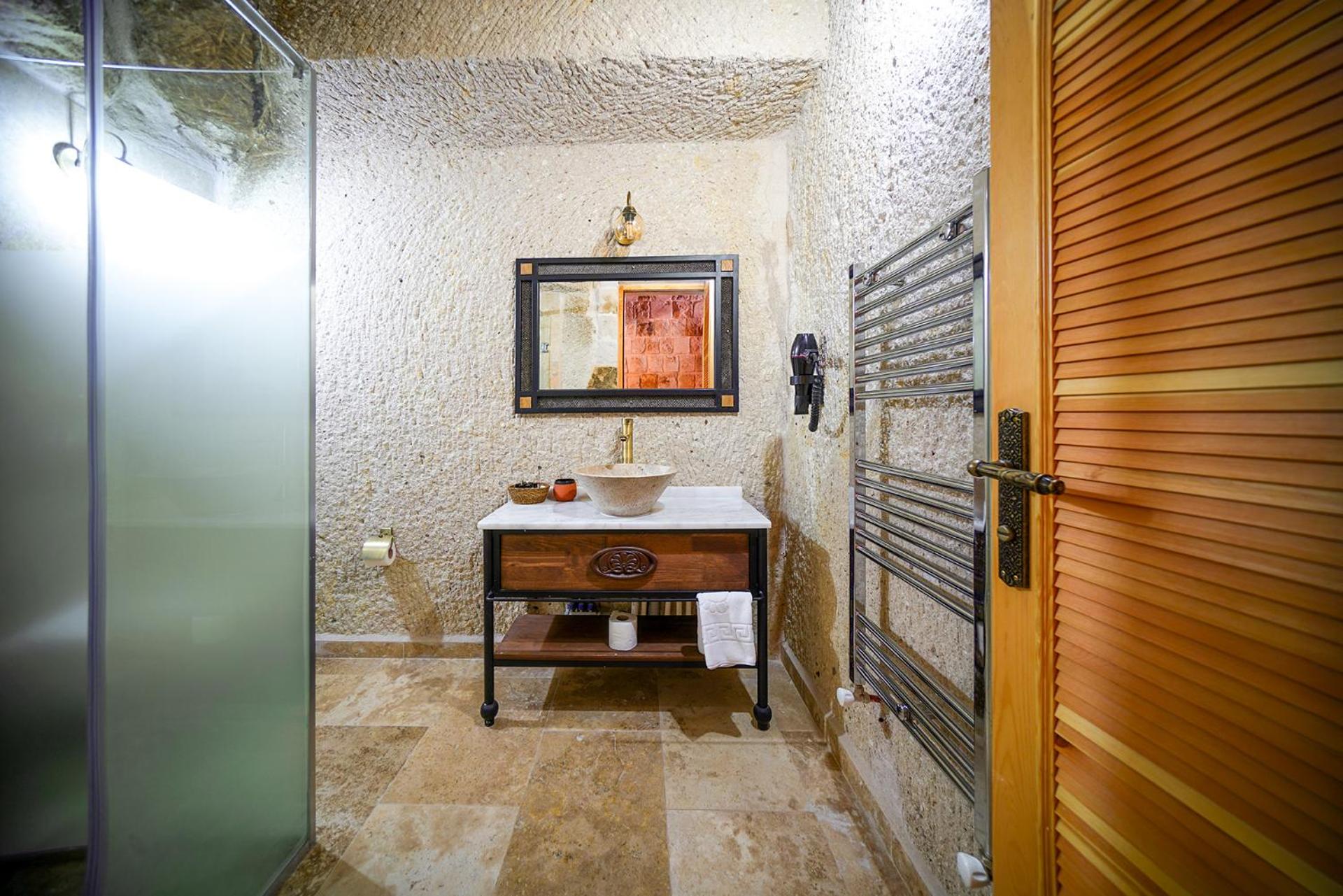 Caverna Hotel Premium Caves olur. - Image 73