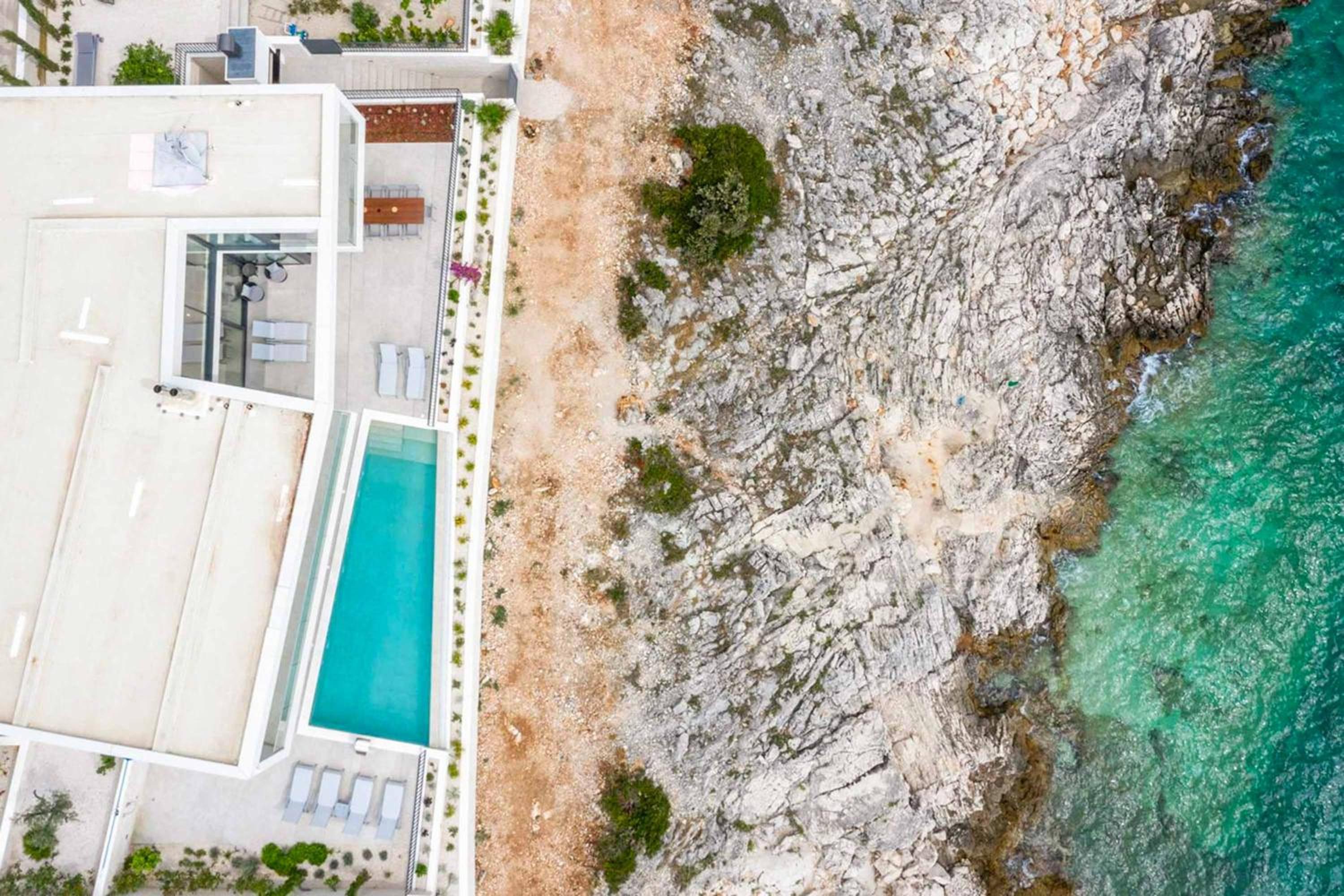 Villa Infinity Horizon view 5