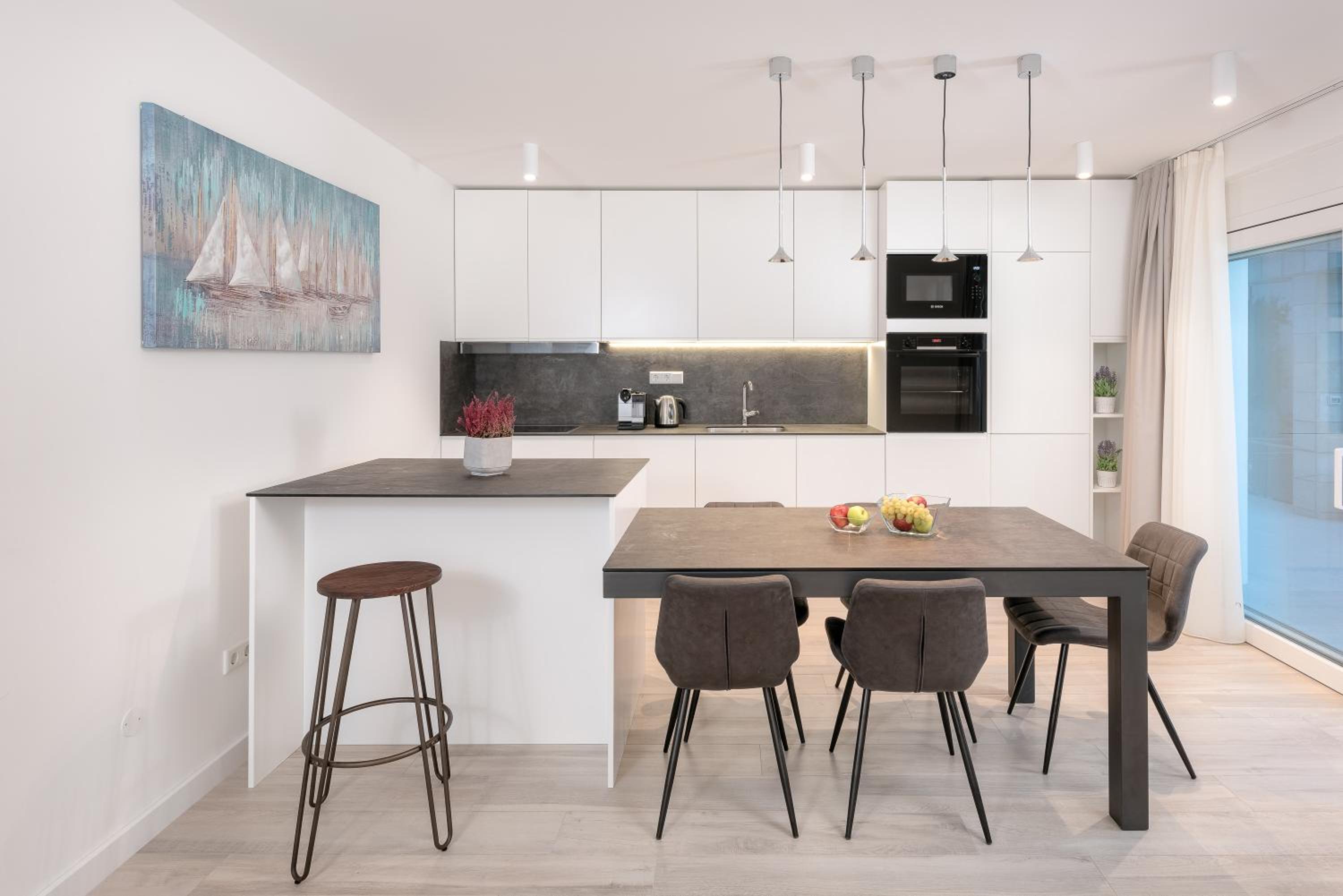 Luxury Apartments Promajna