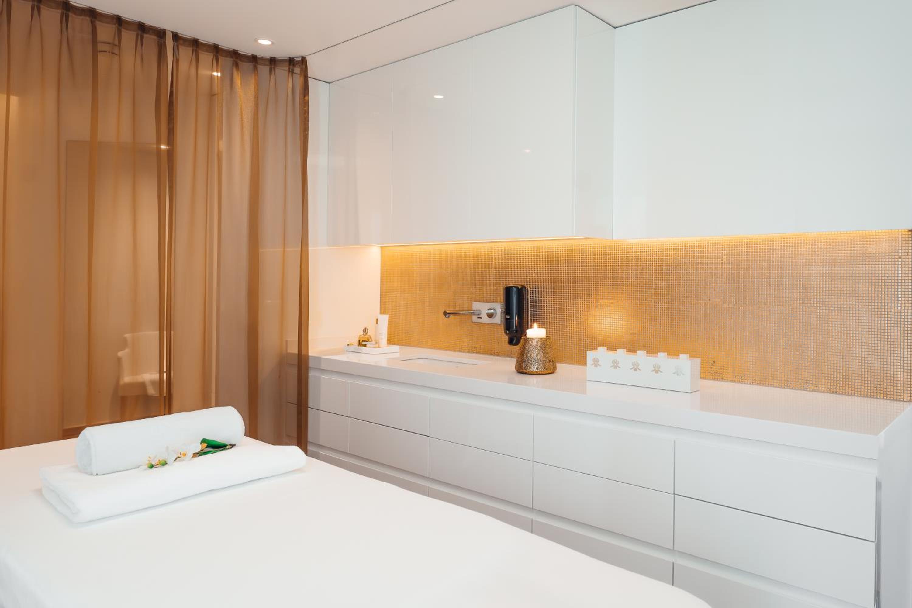 Hotel Trofana Royal 32