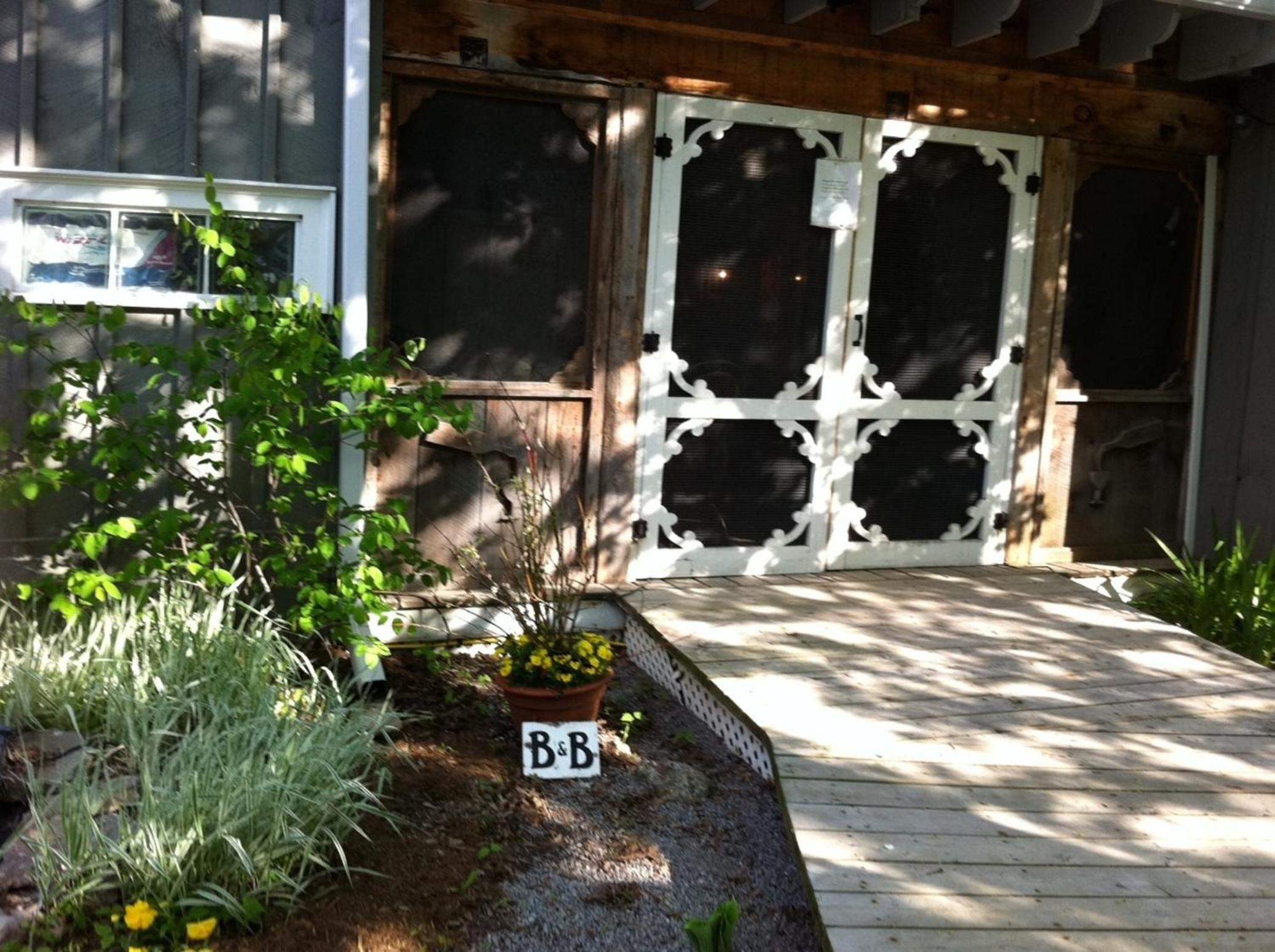 Emilyville Inn