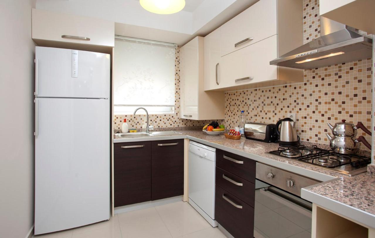 The Room Hotel & Apartments - Image 6