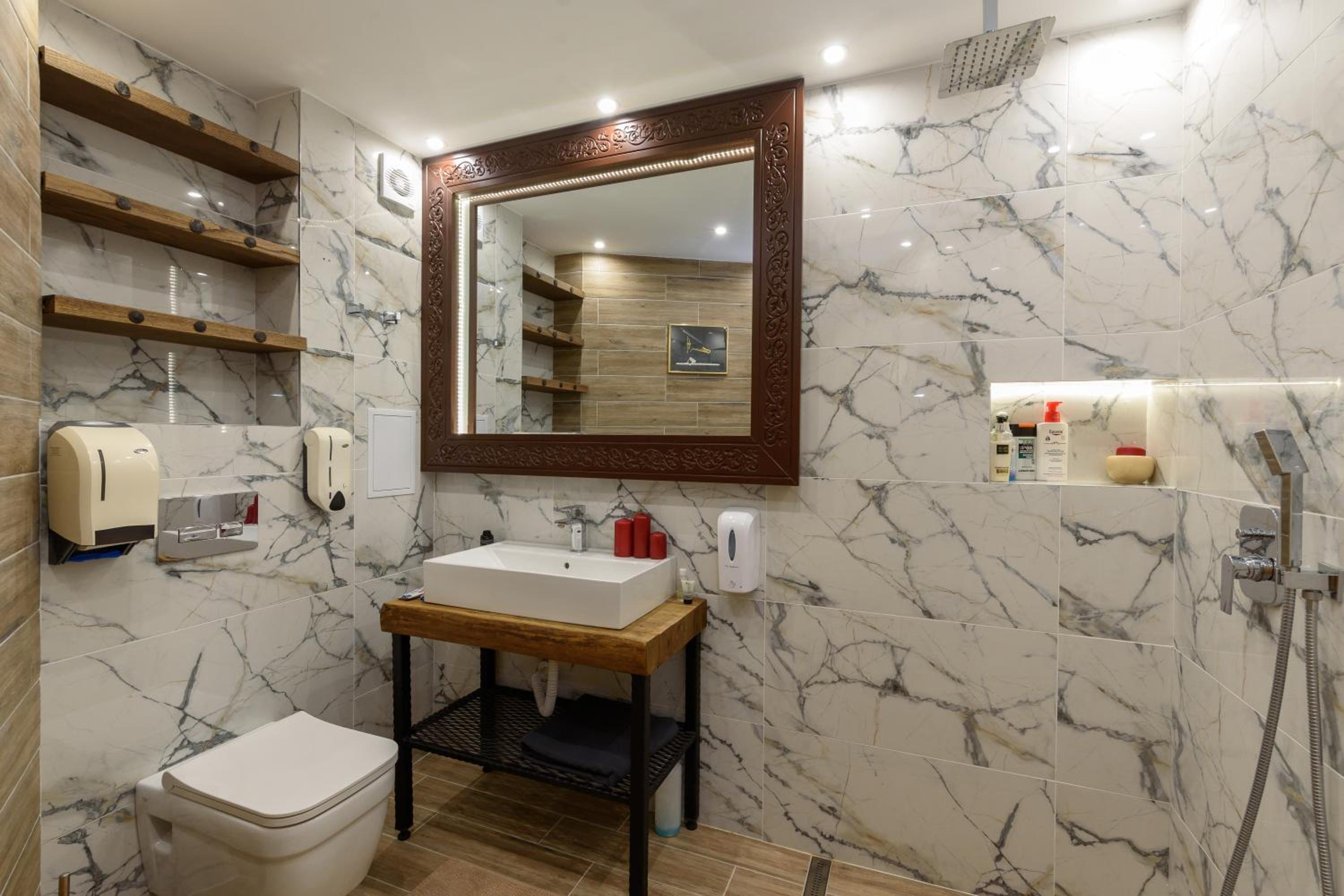 Stylish flat in front of Gondola