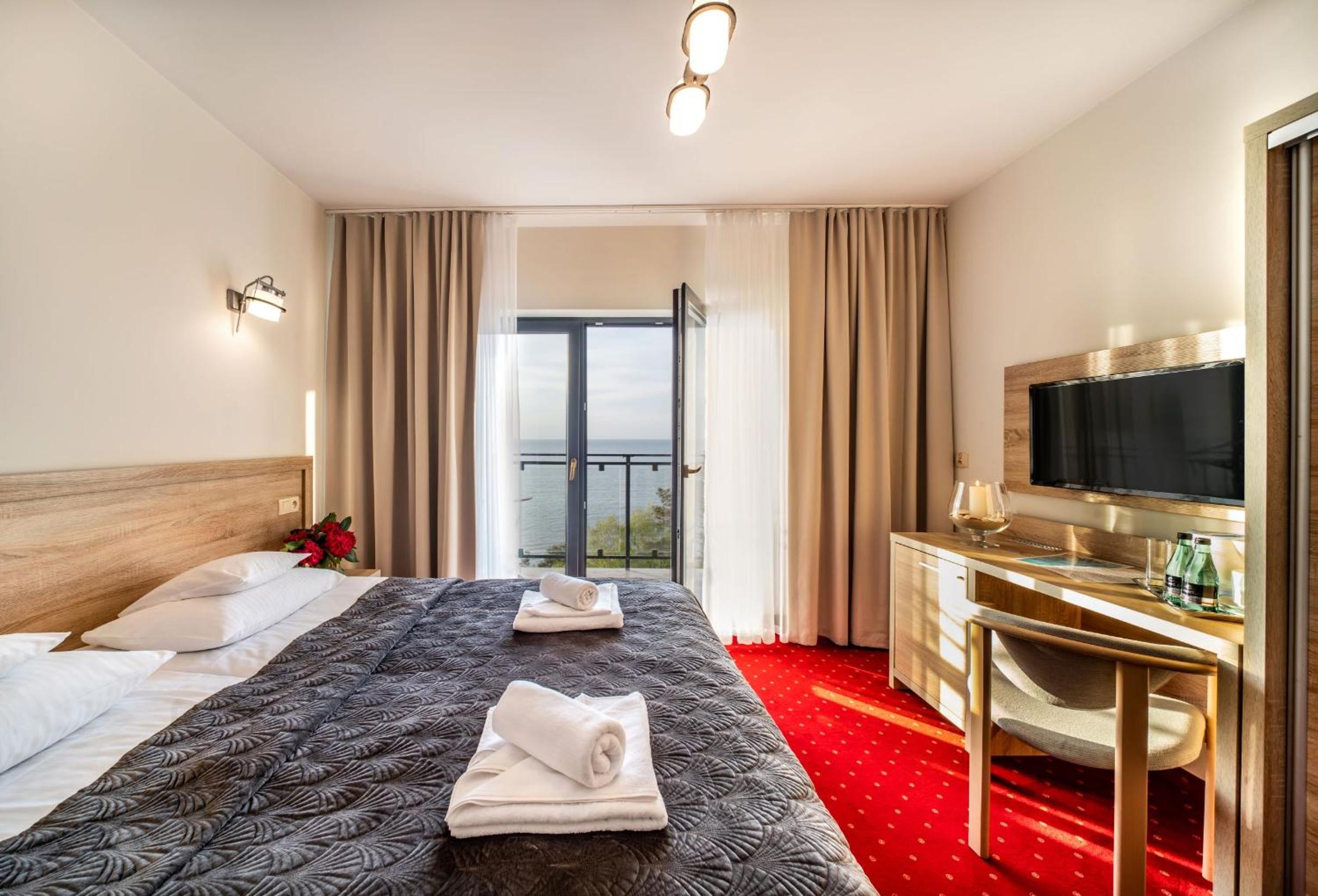 Sunset Spa en Rewal — hotel room
