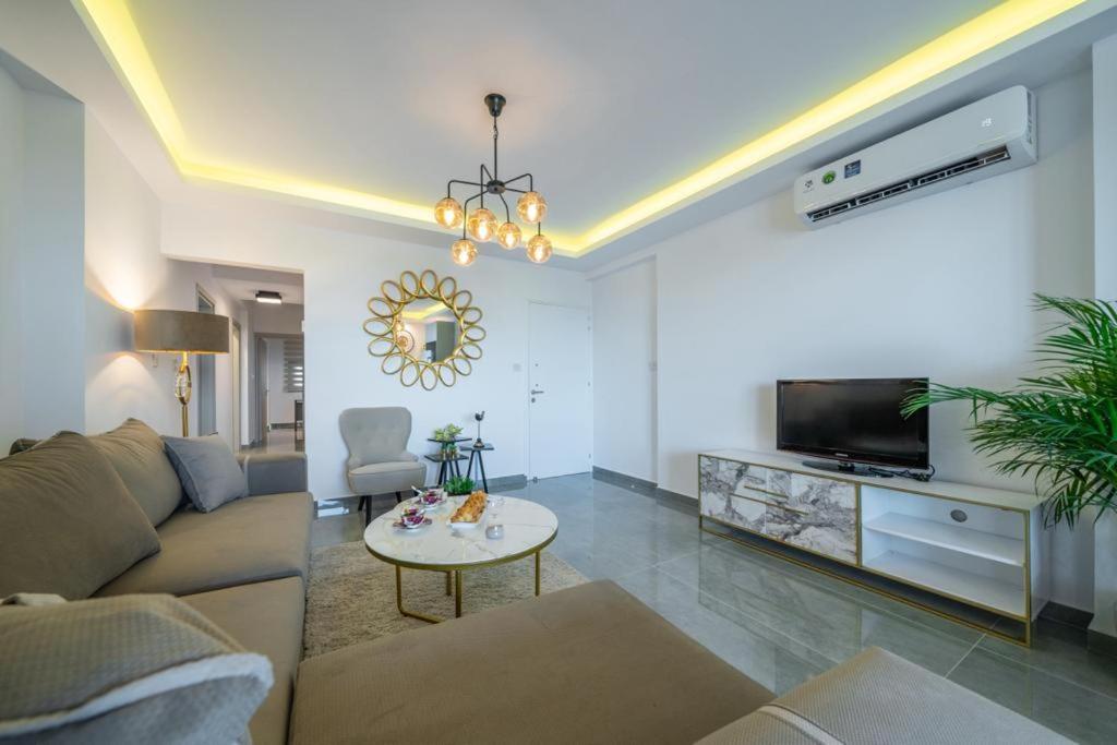 Stavri De'Lux Apartment