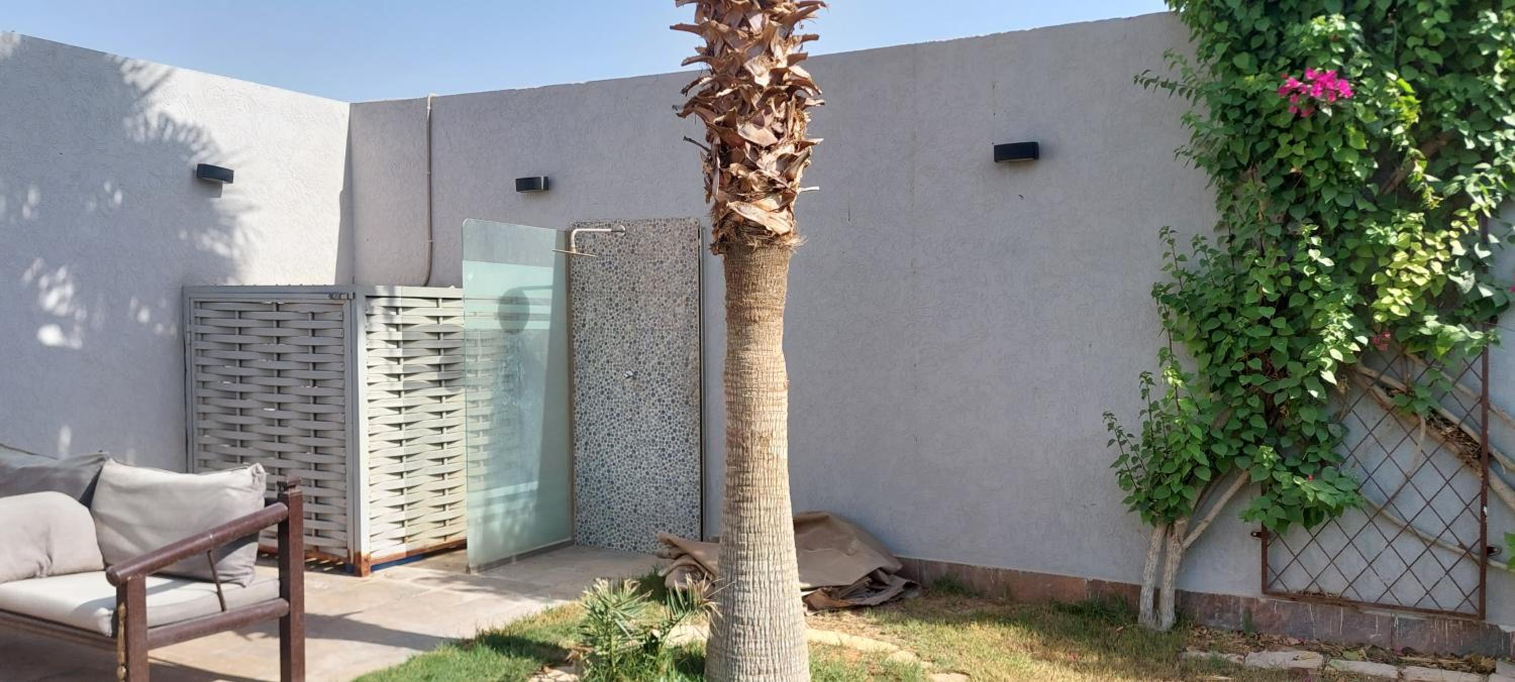 Tola Holiday House Al Rimal