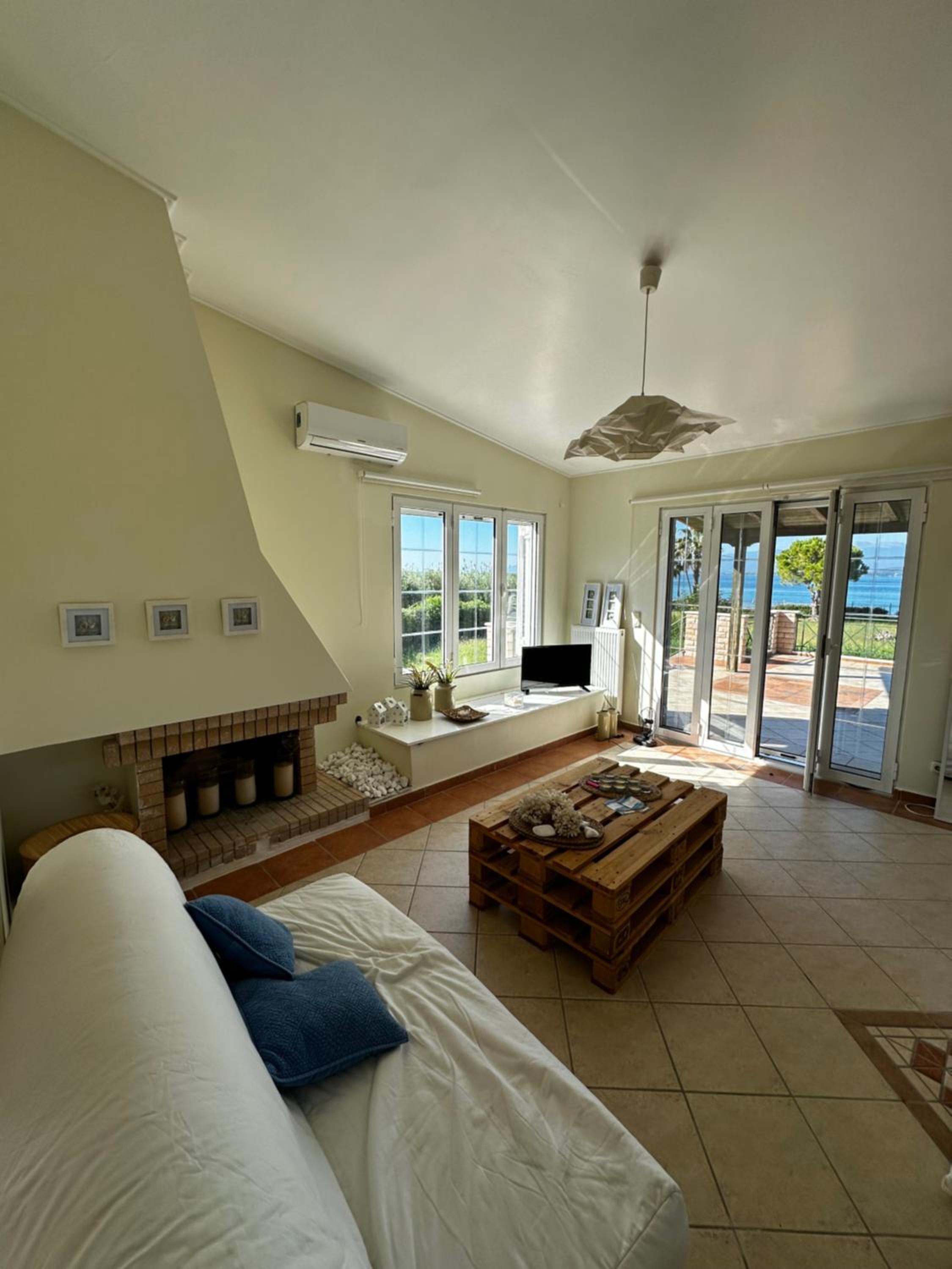 Beachfront Villa Tranquility