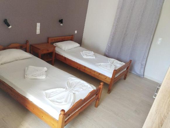 Panos Apartments photo 5