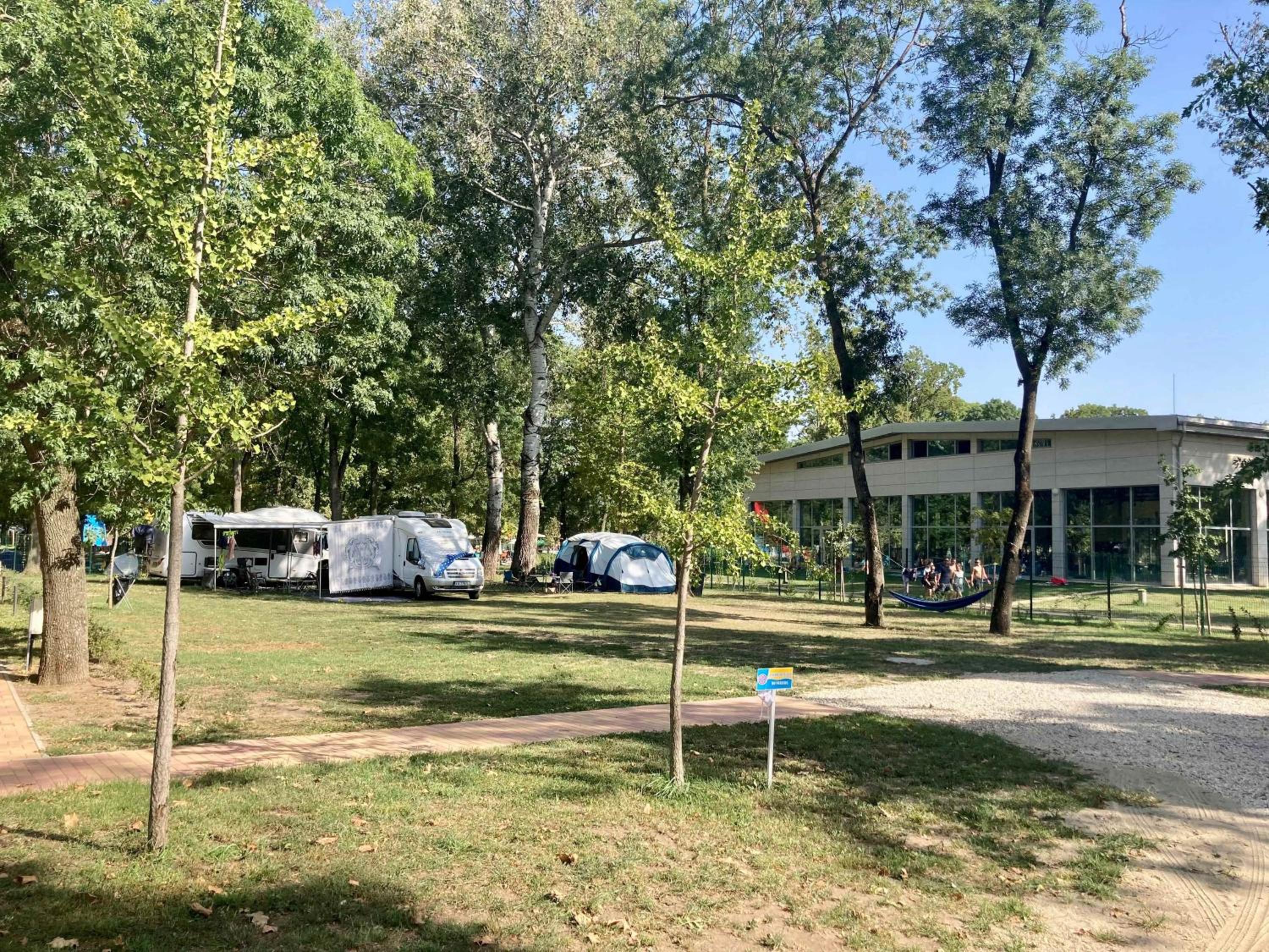 Hód-Thermal Camping view 4