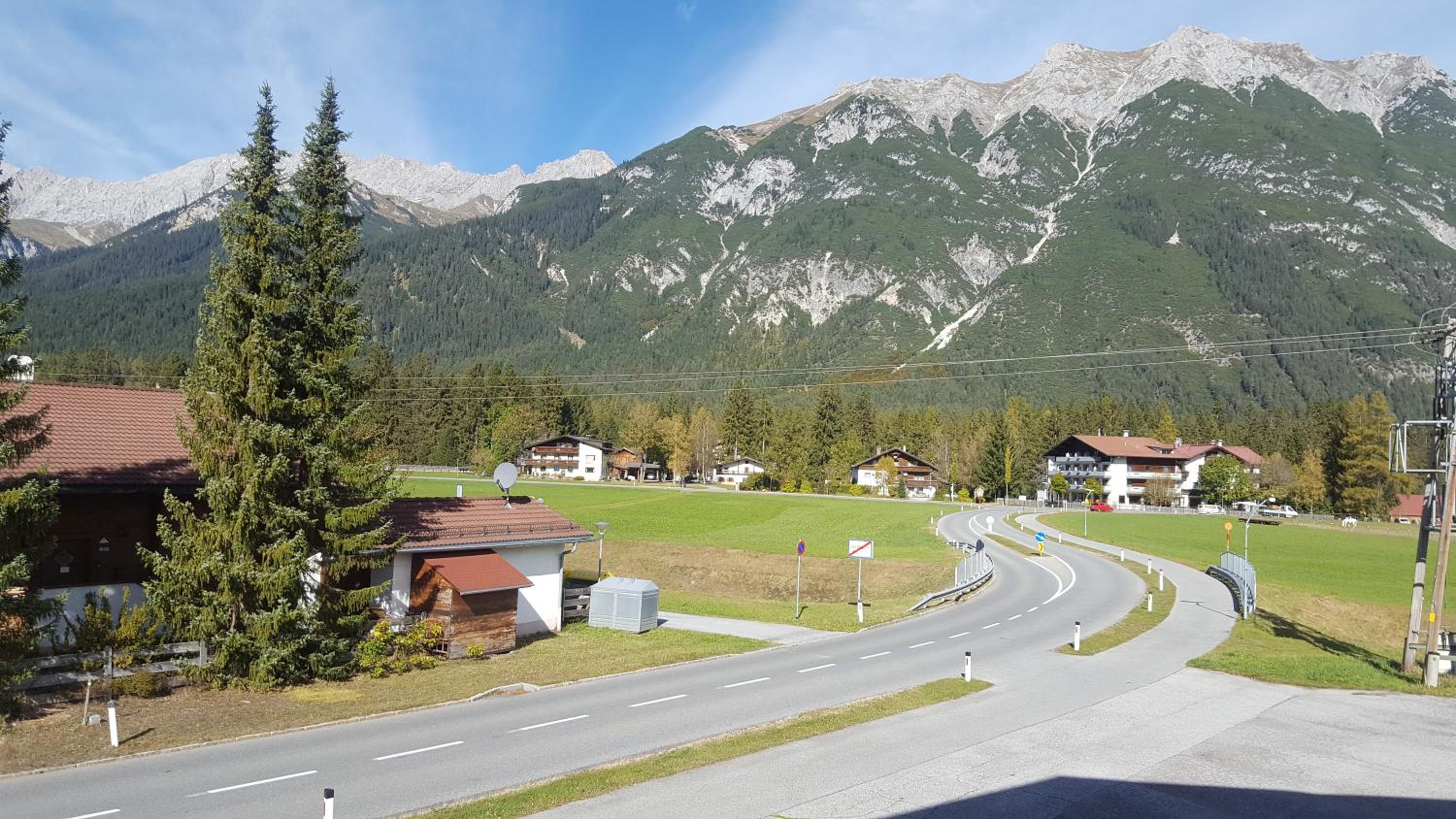 Mountain Motel